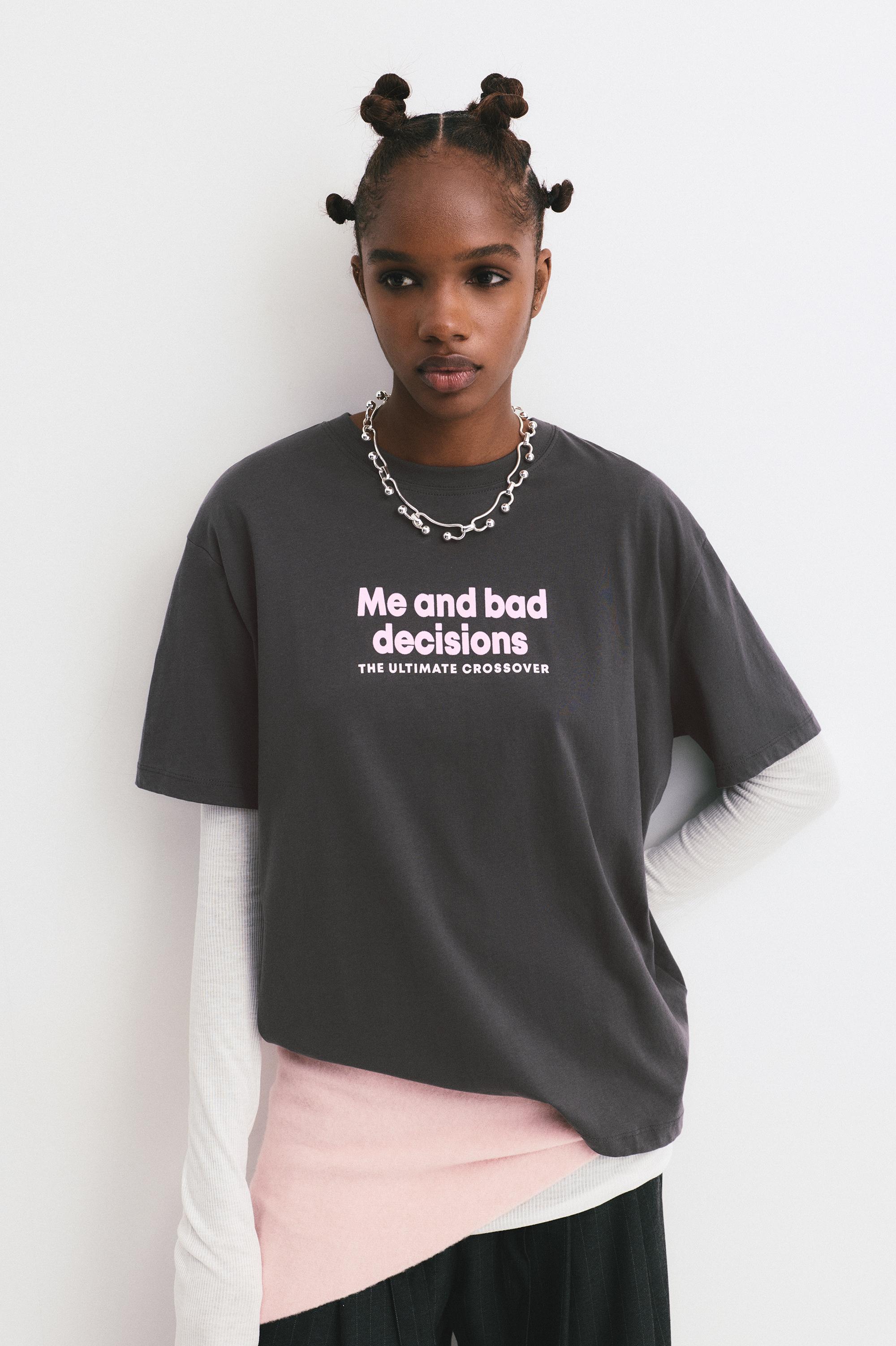T-Shirt Mit Bad-Decisions-Grafik