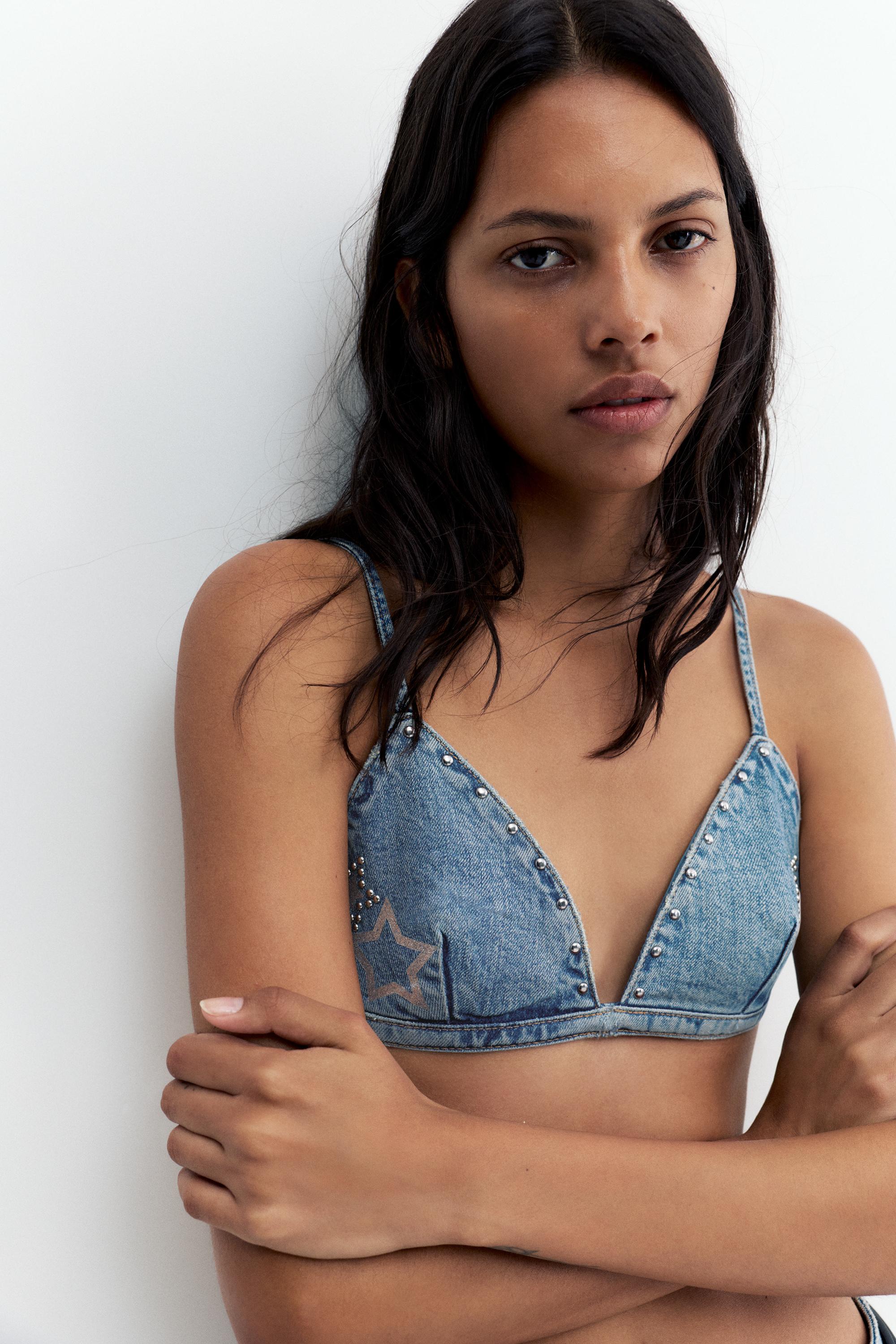 Studded star denim triangle top — Medium blue
