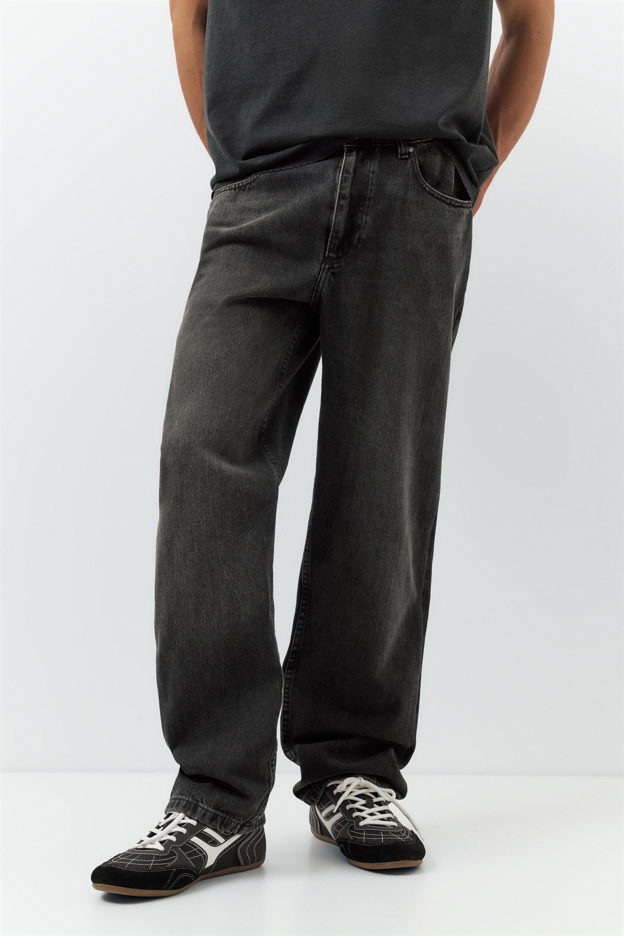 Straight-leg jeans — Black