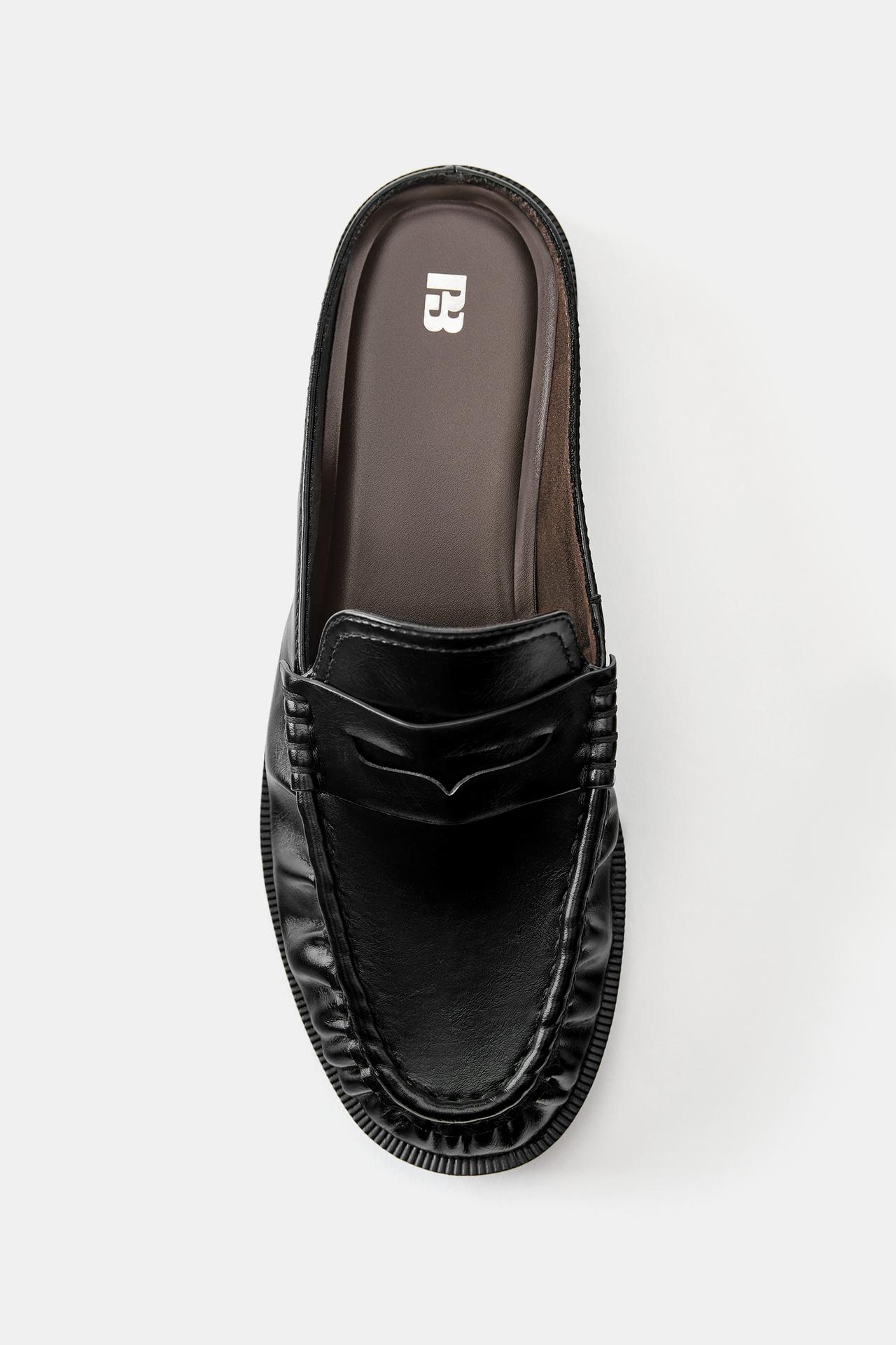 Slingback ruched loafers — Black