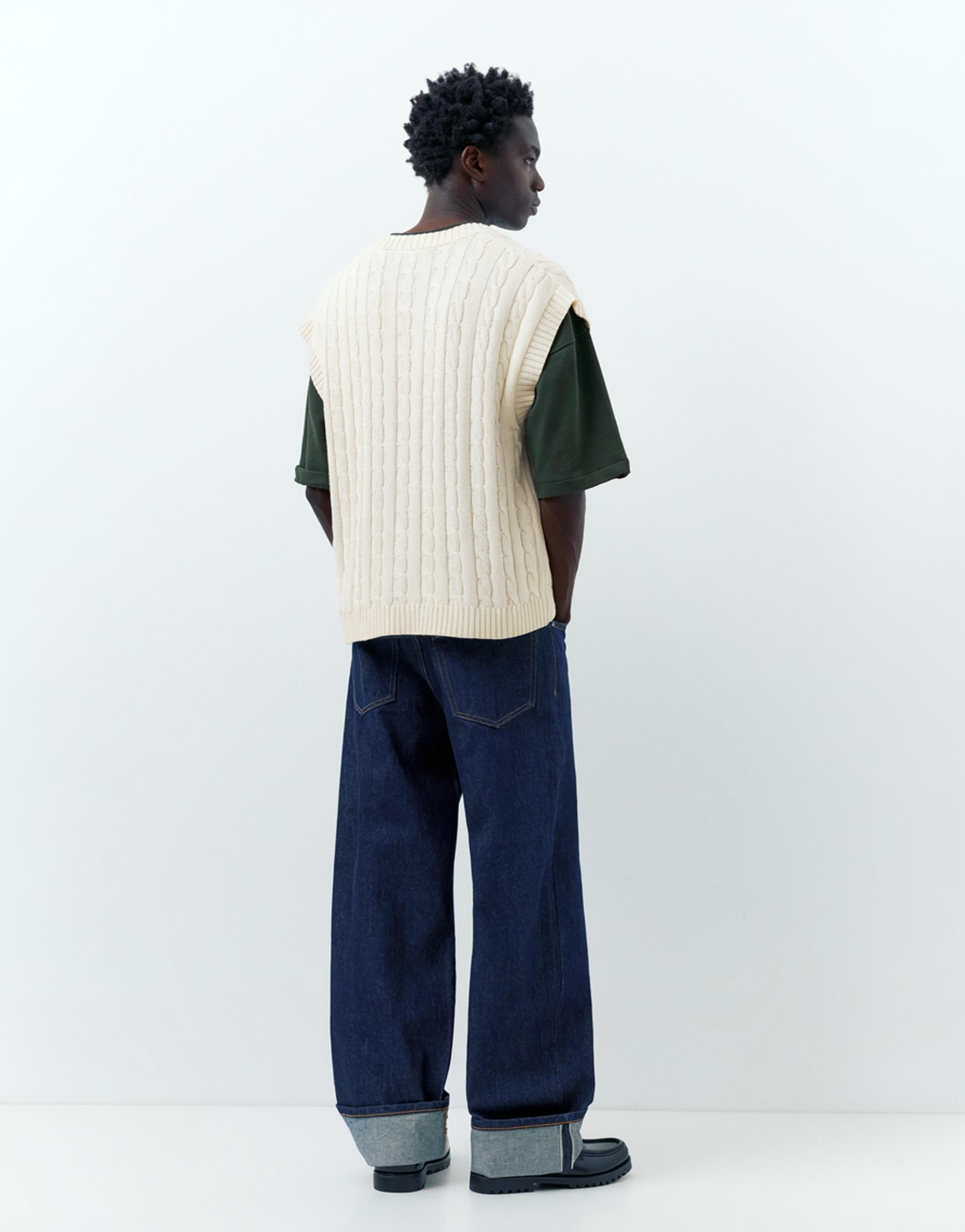 Cable-knit vest — Off white