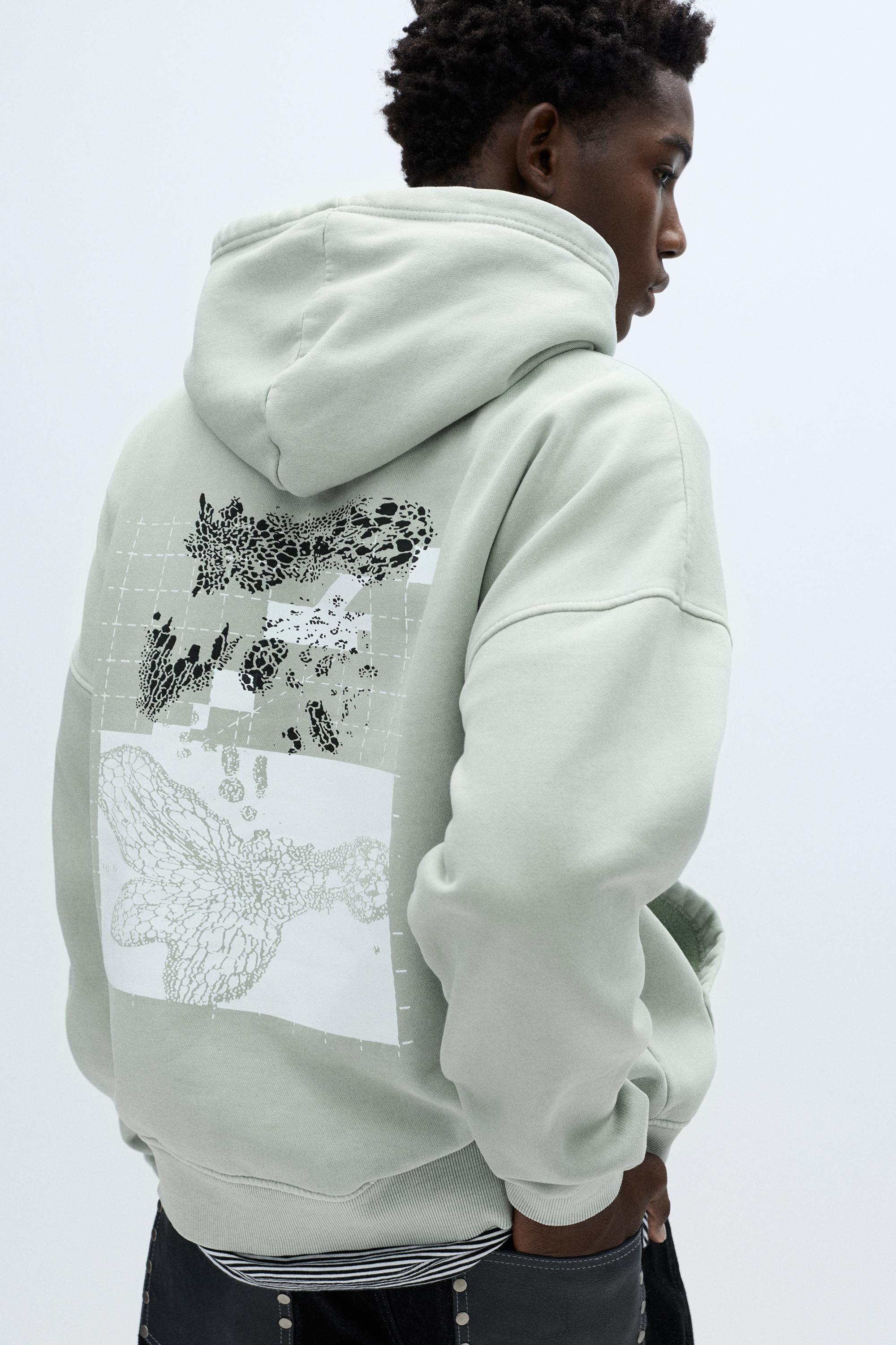 Oversize kapüşonlu grafik baskılı sweatshirt - Görsel 7