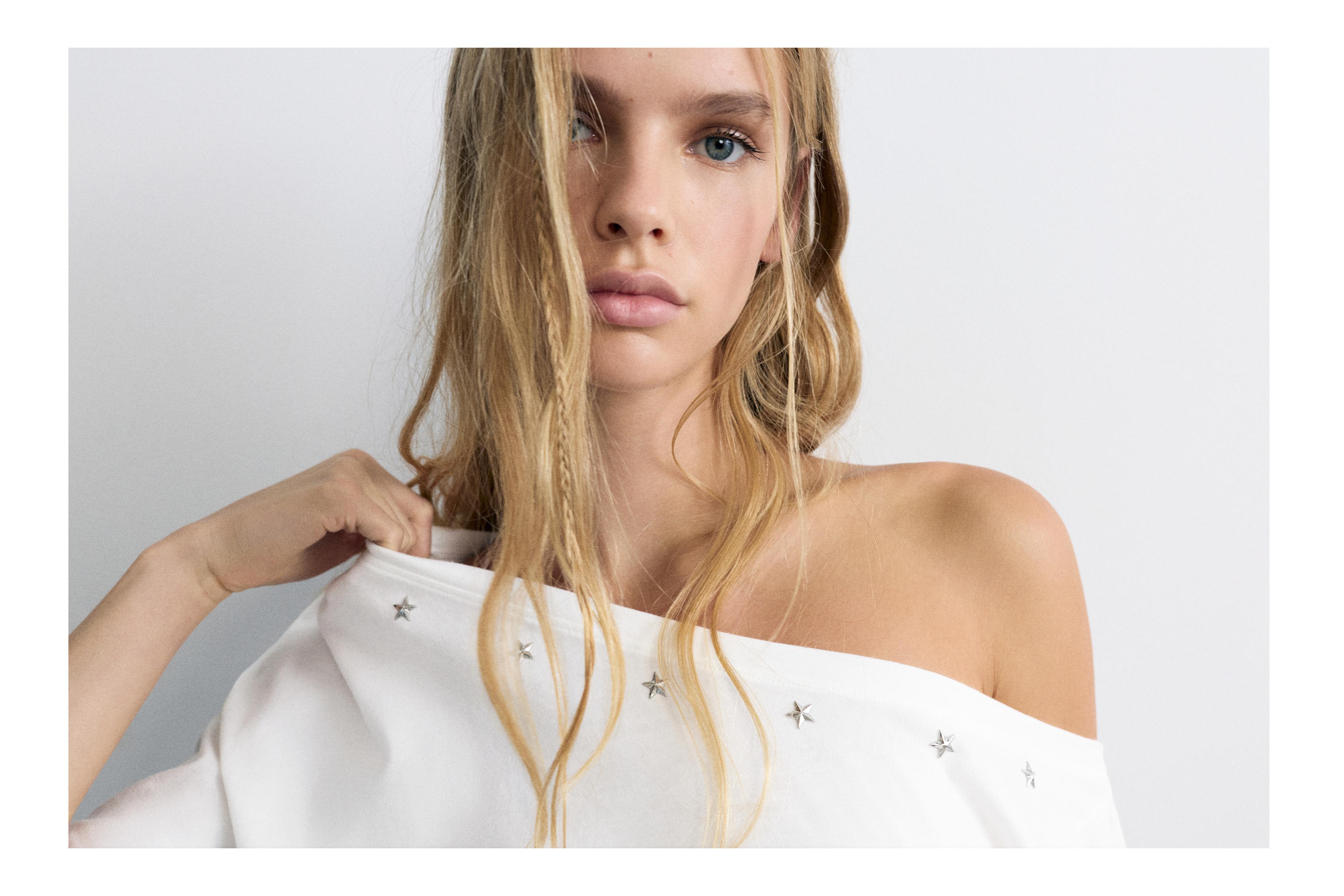 Asymmetric star T-shirt — White