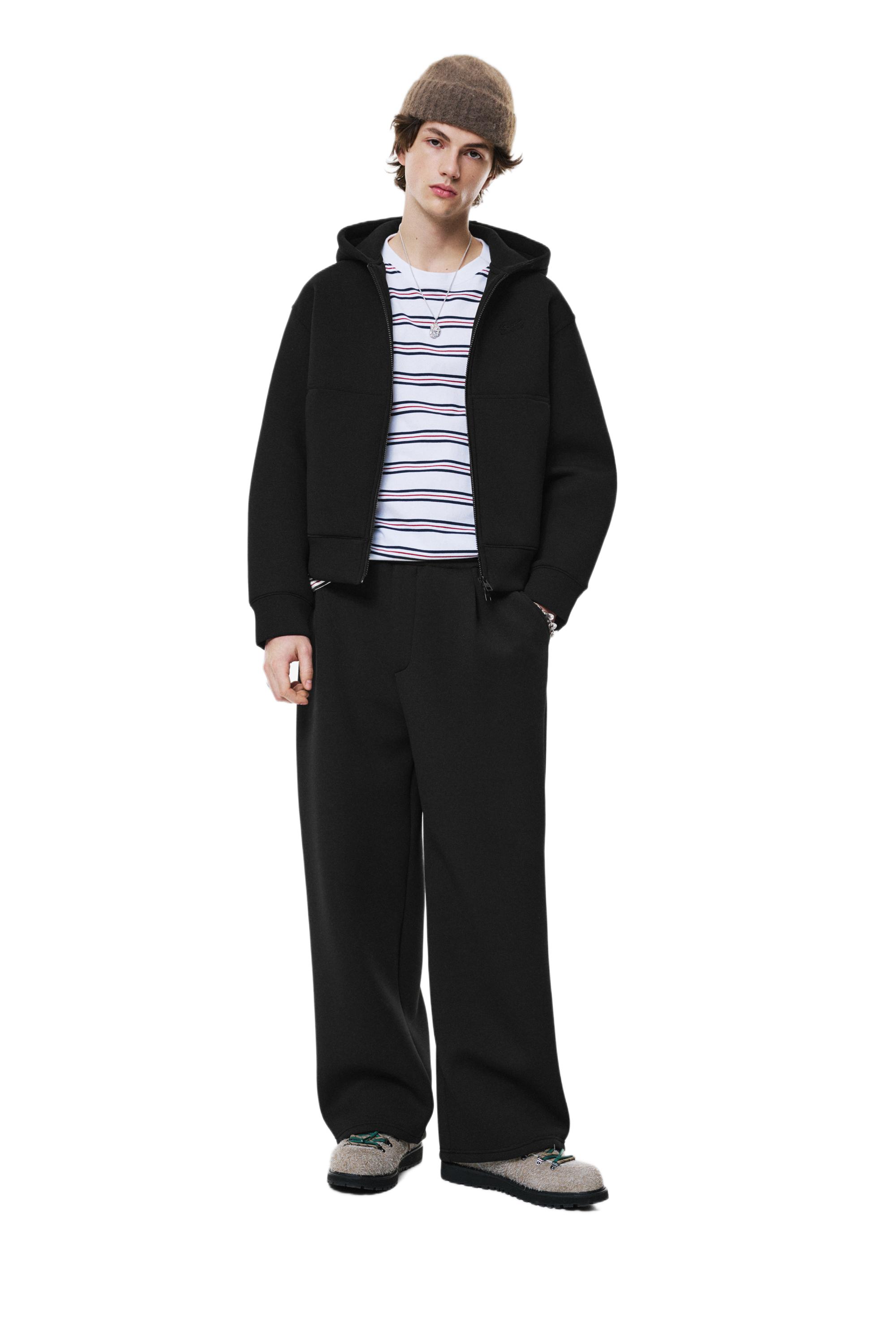 Balloon fit tracksuit bottoms — Black