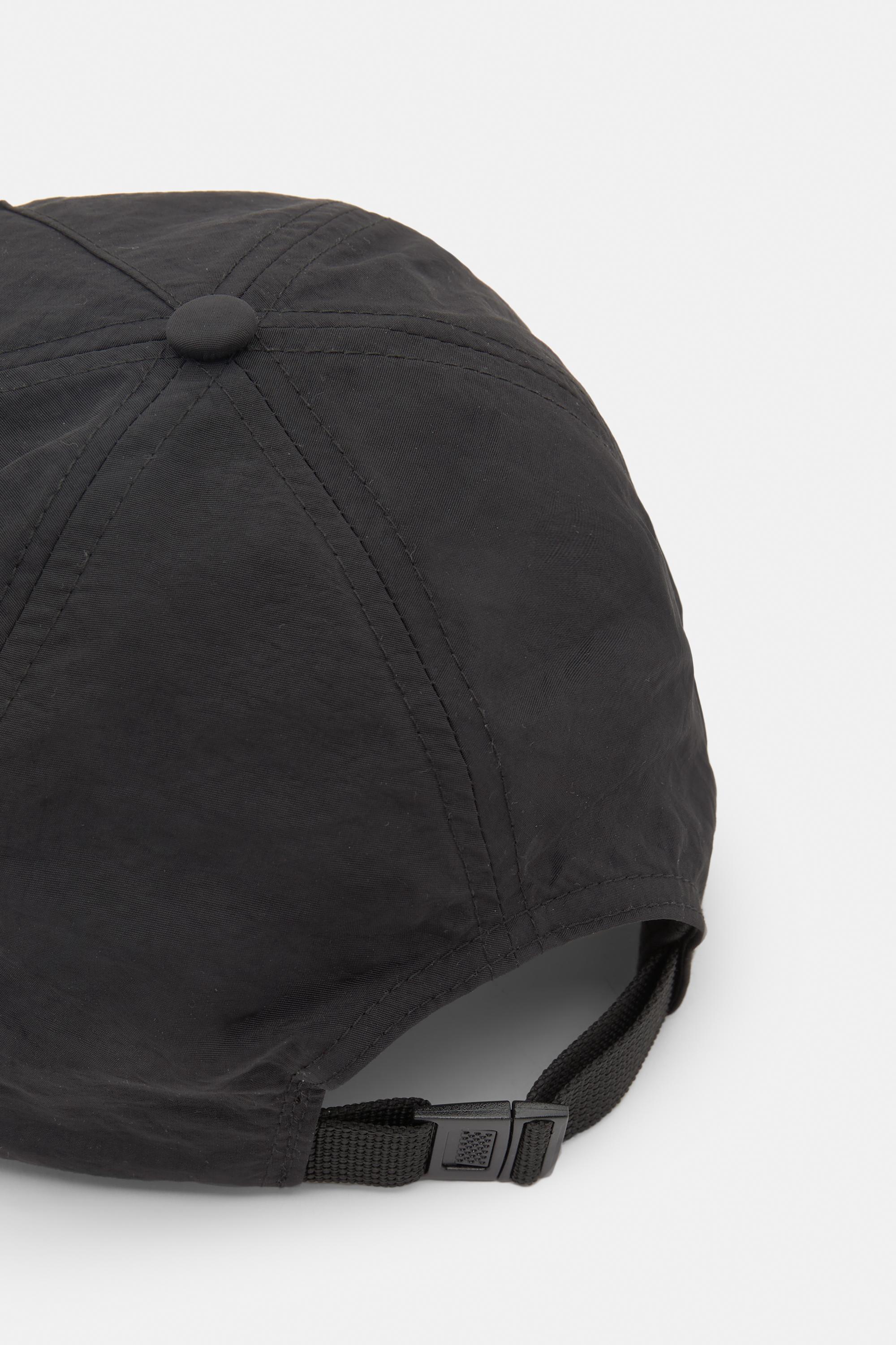 Siyah teknik şapka yazılı - Görsel 3