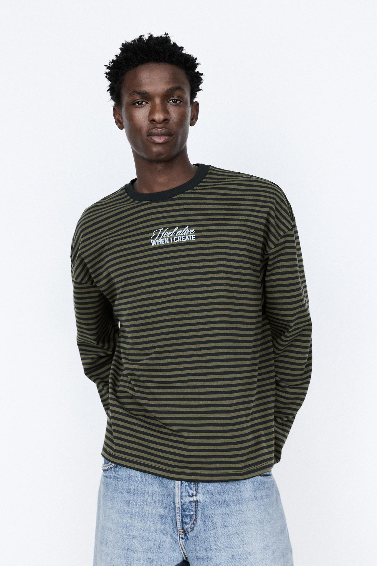 Striped T-shirt with text — Navy
