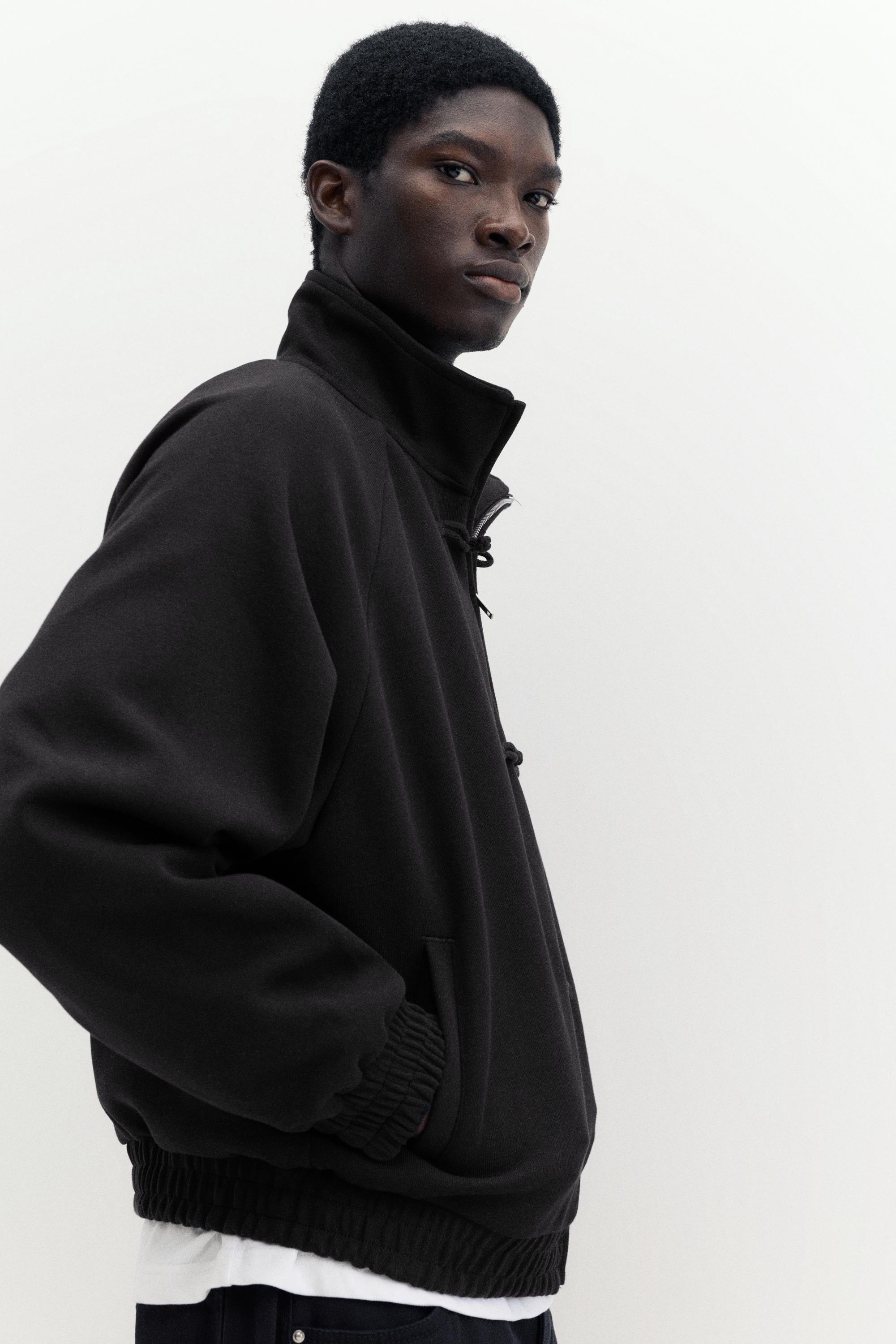 Zip-up sweatshirt with toggles — Black