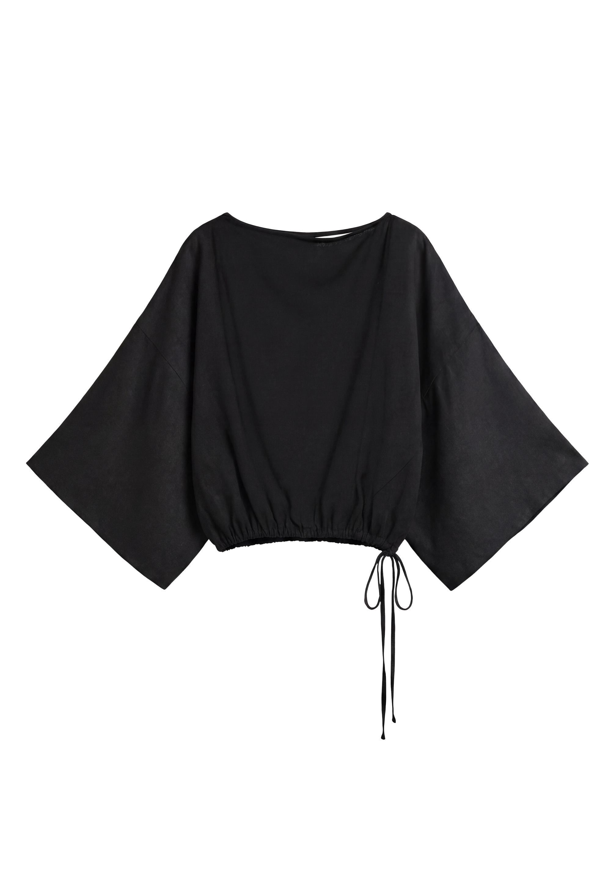 Cape blouse — Black