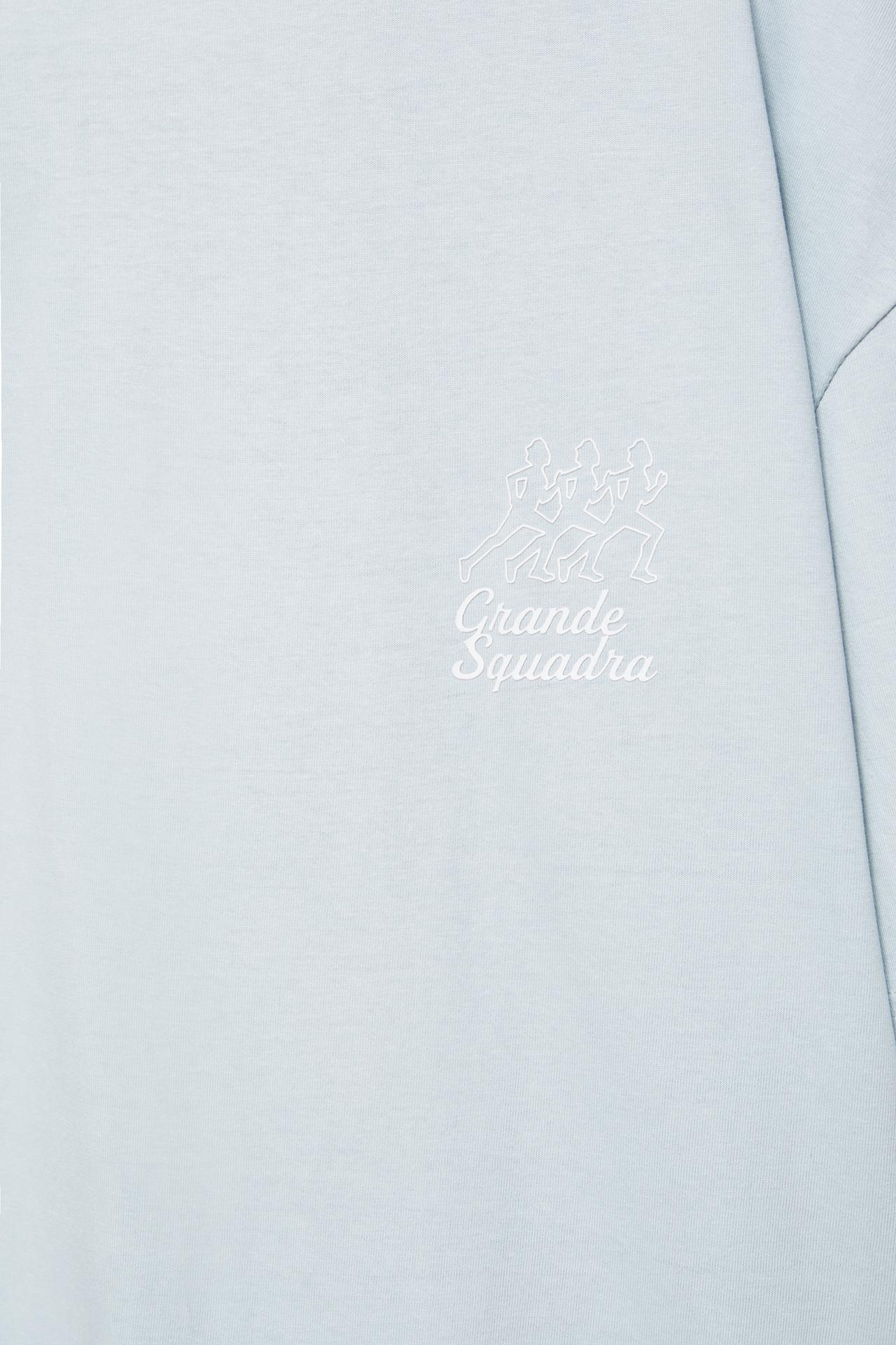 Boxy-fit T-shirt with graphic — Pale blue