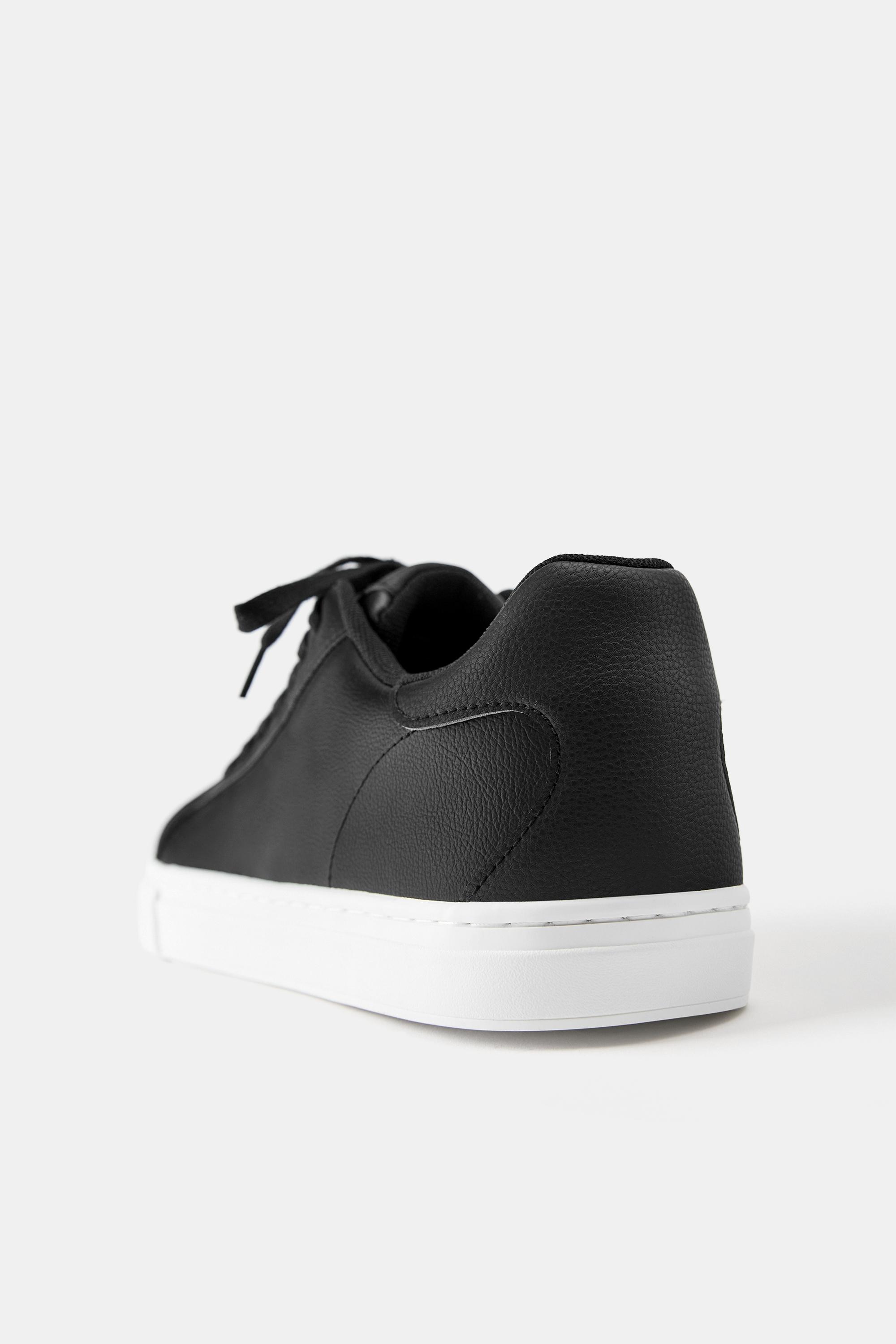 Casual trainers — Black