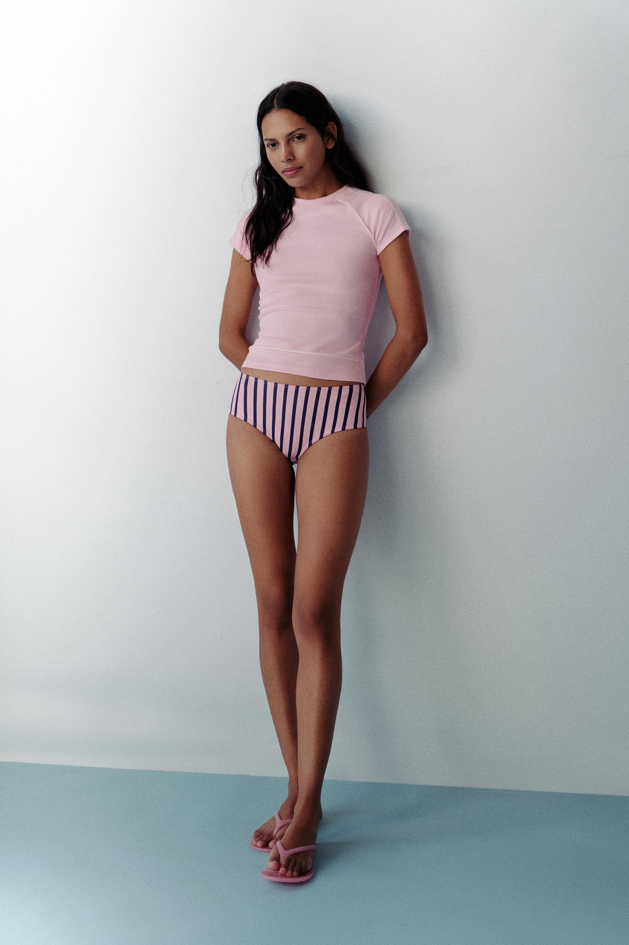 Short sleeve T-shirt with trims — Pink