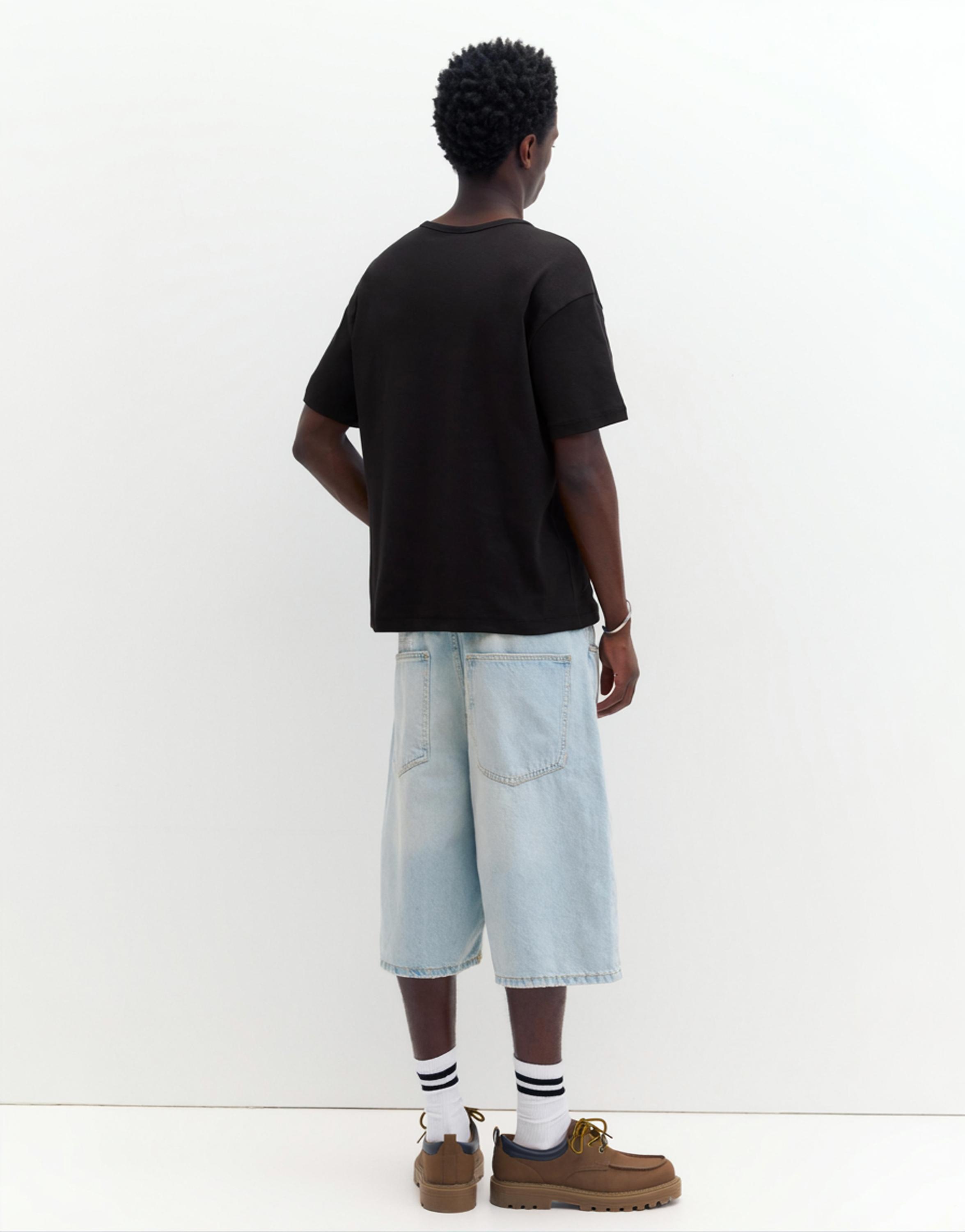 Basic Henley T-shirt — Black