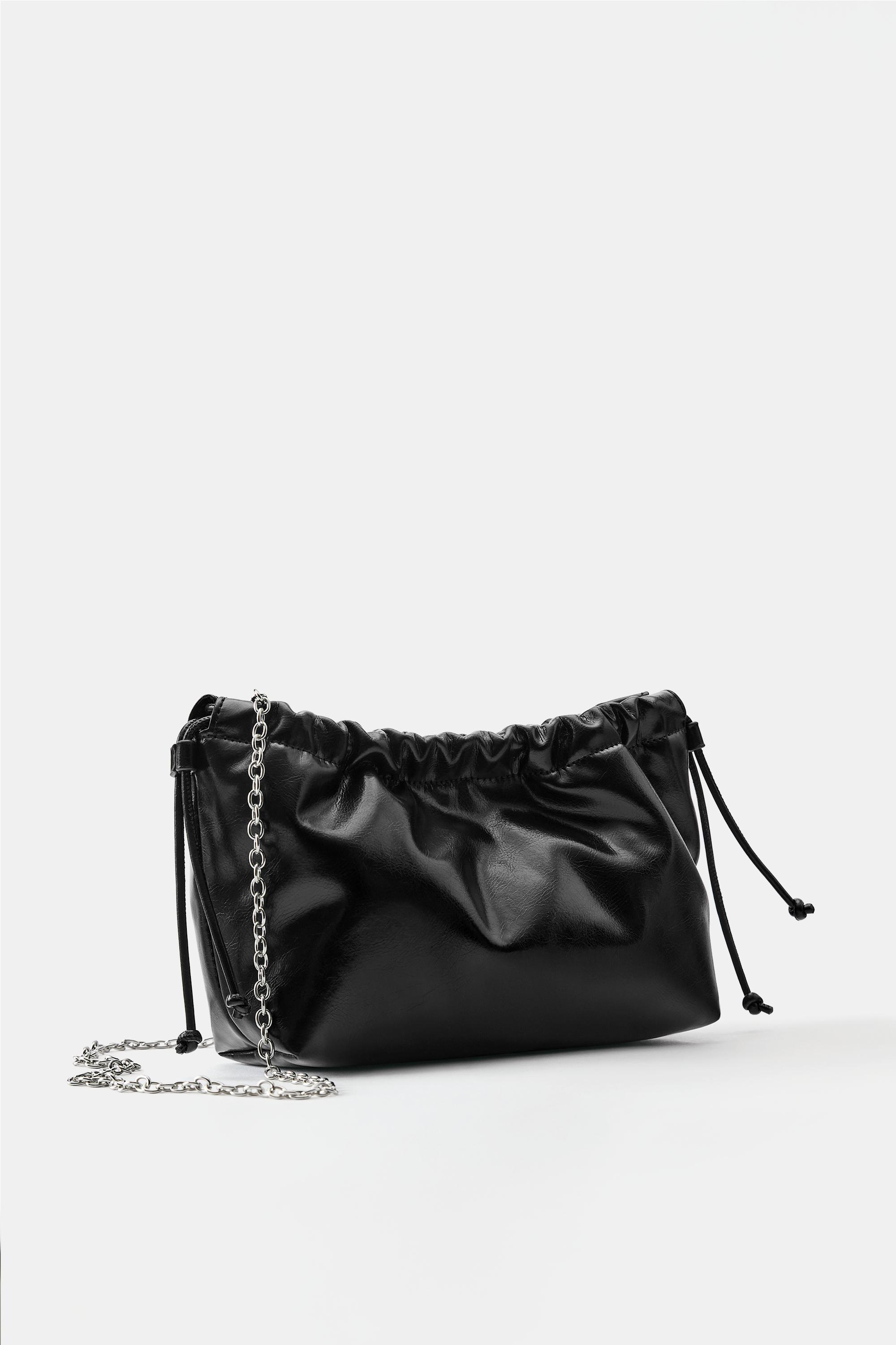 Bucket bag — Black
