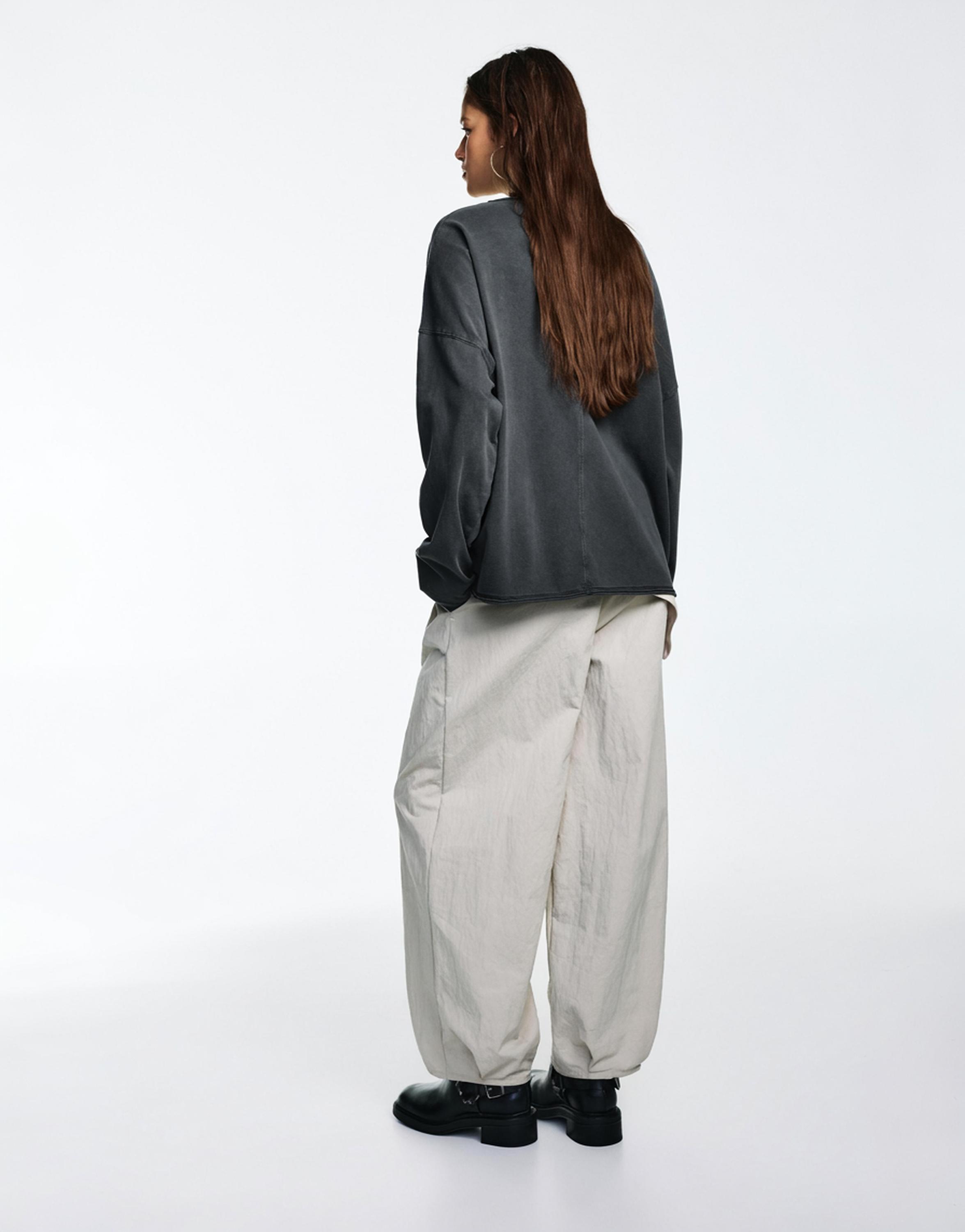 Oversize long sleeve T-shirt — Dark grey