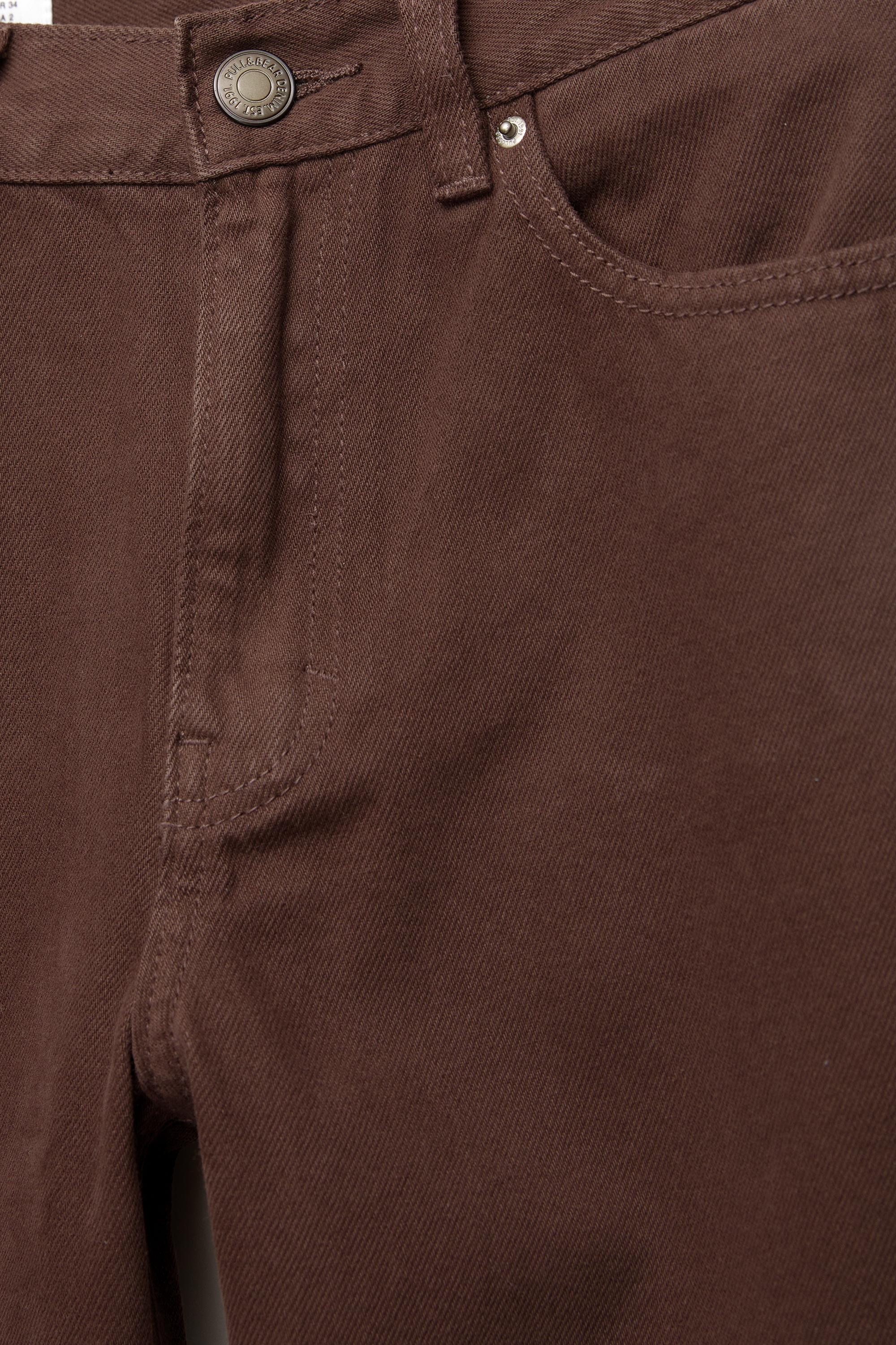 High-waist mom jeans — Brown