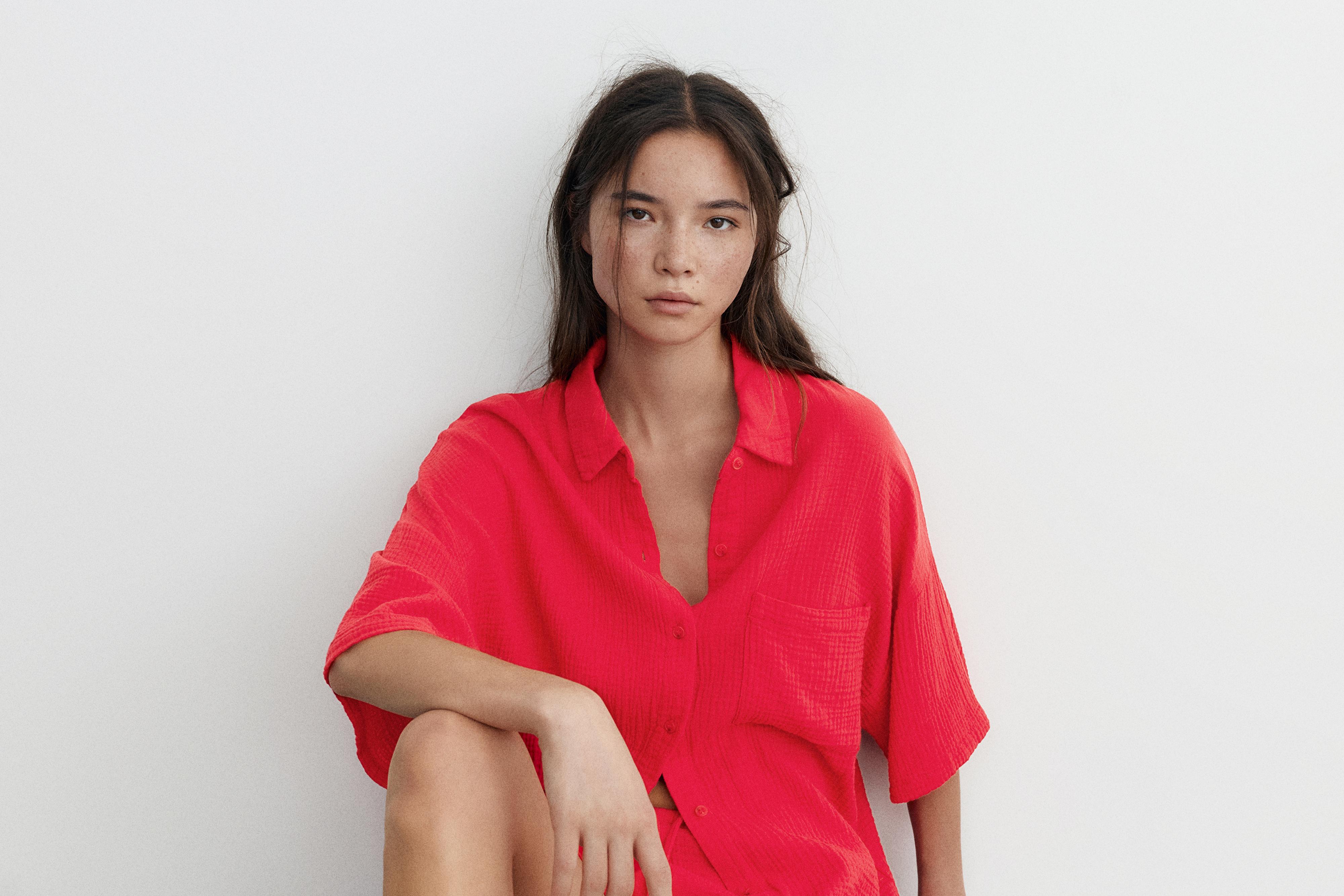 Short sleeve crepe shirt — Red