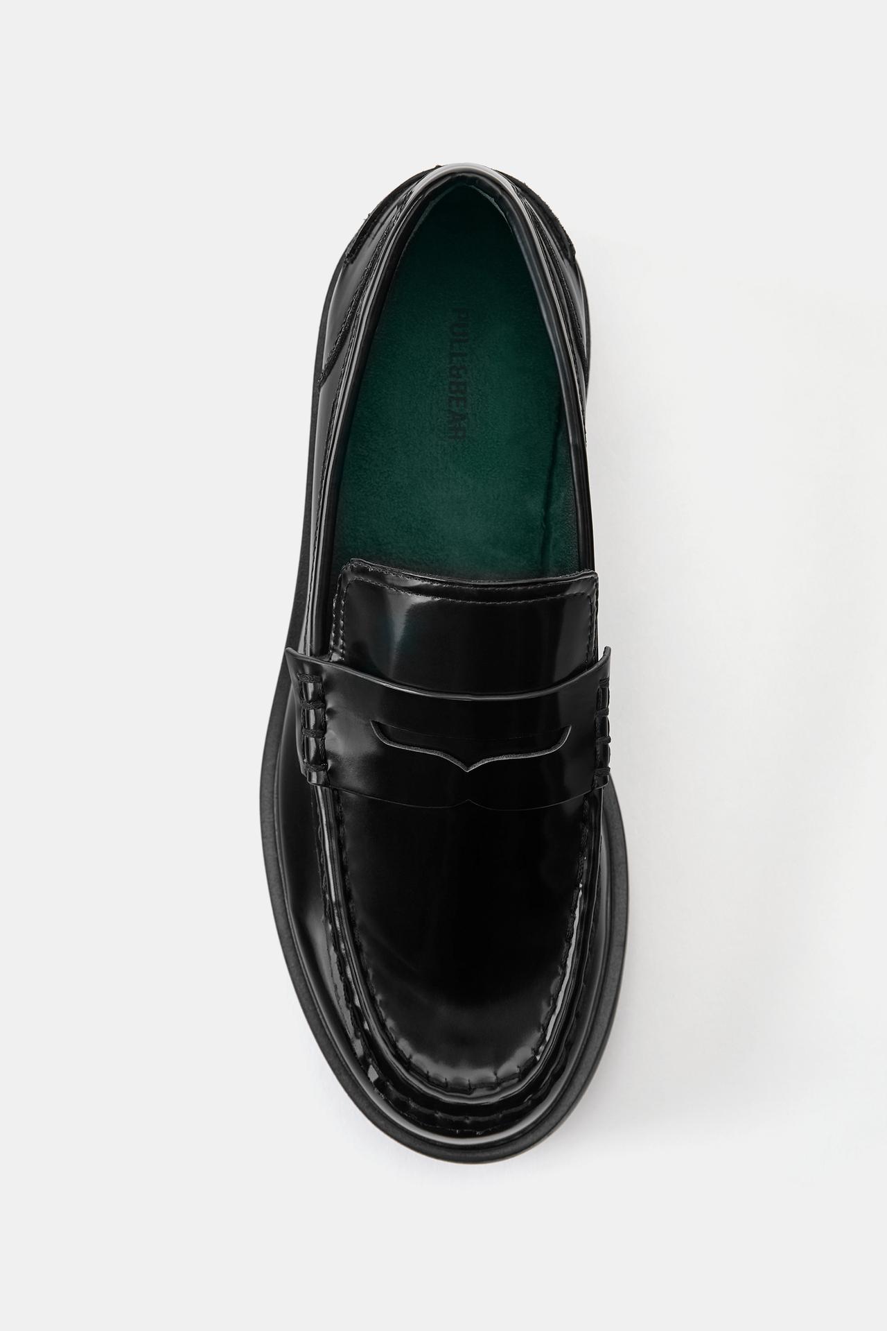 Casual loafers — Black