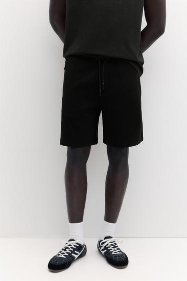 Regular fit jogger Bermuda shorts — Black 4
