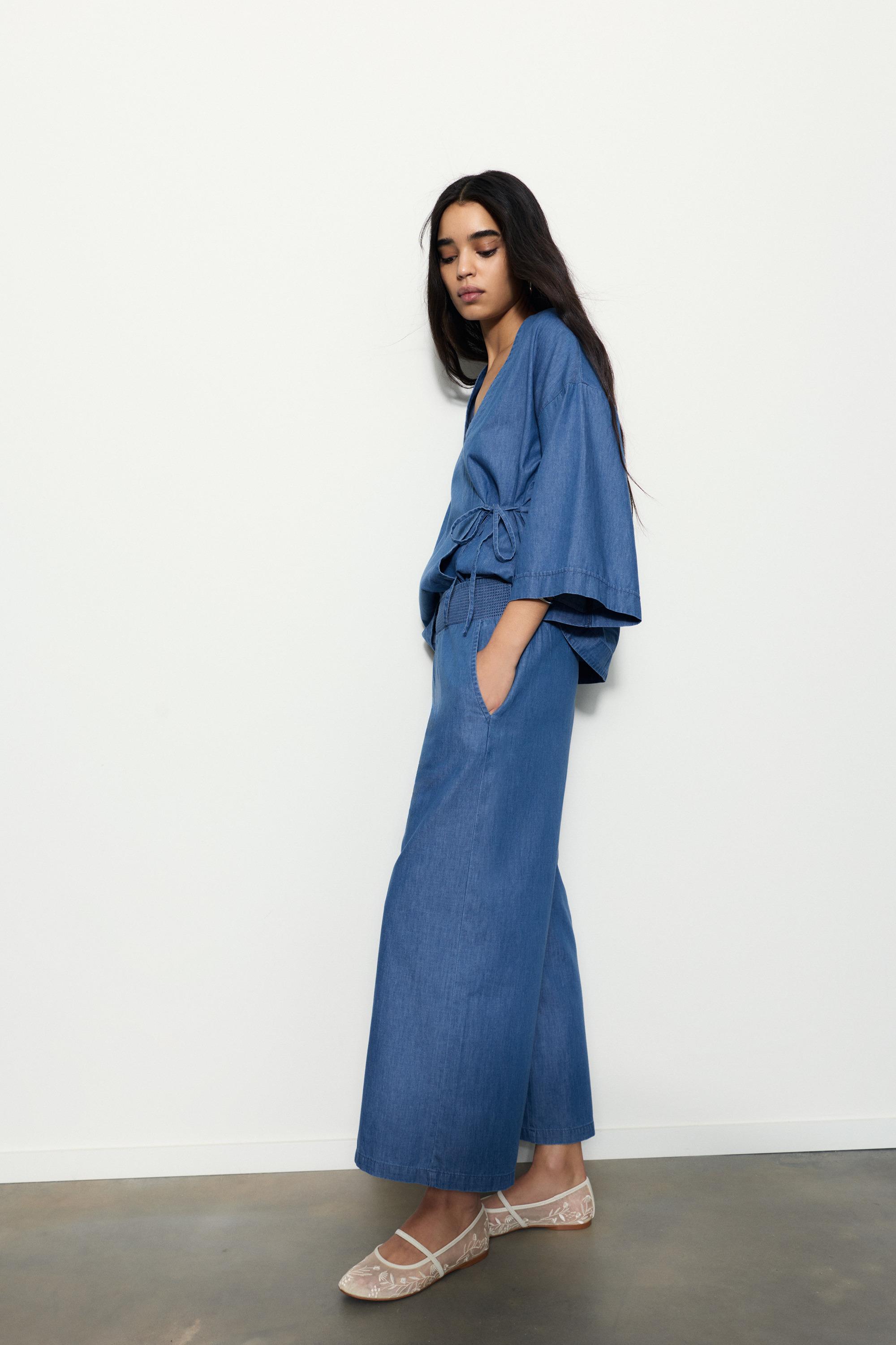 Flowing denim trousers with elasticated waist — Medium blue