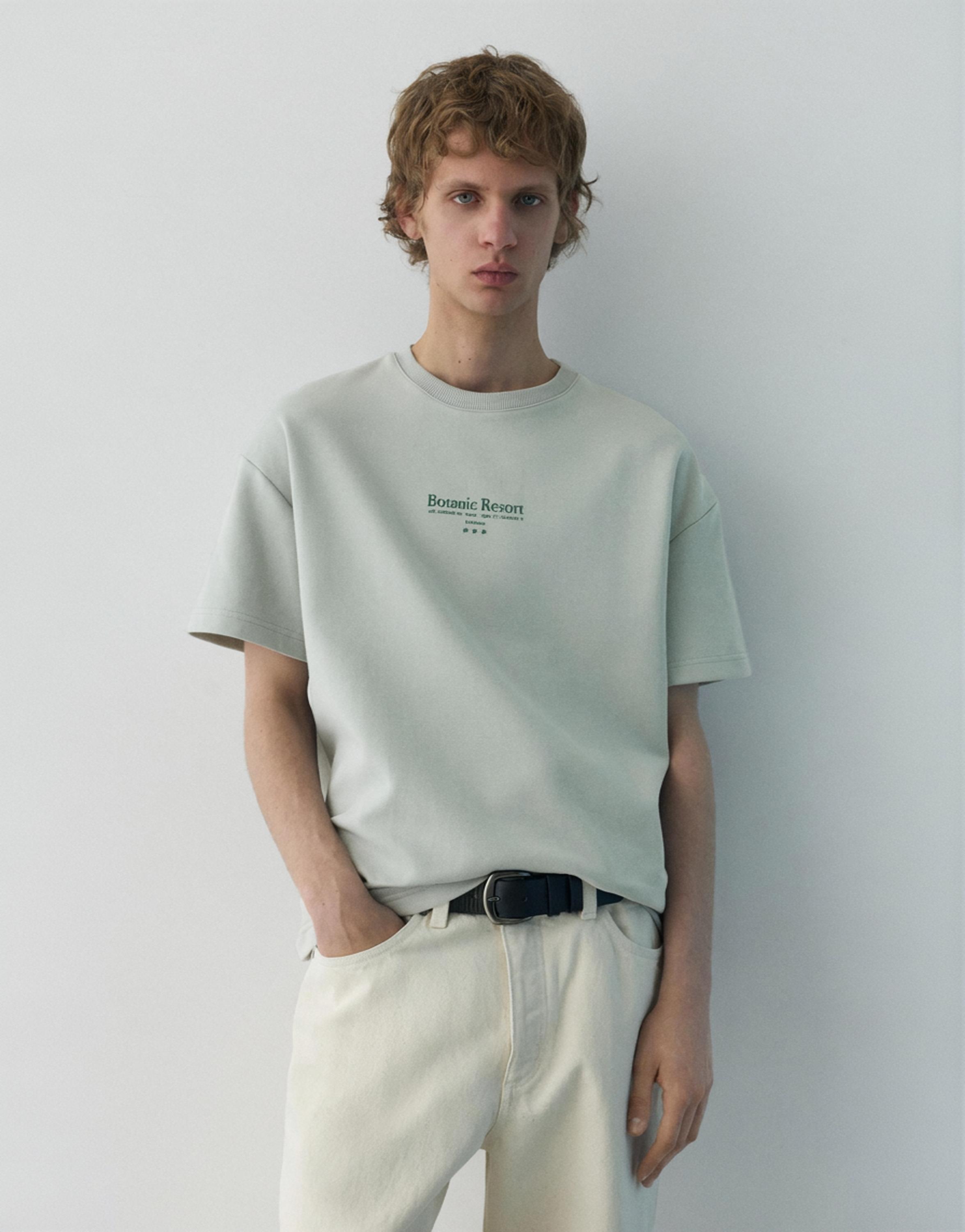 Kısa kollu grafik baskılı sweatshirt - Görsel 12