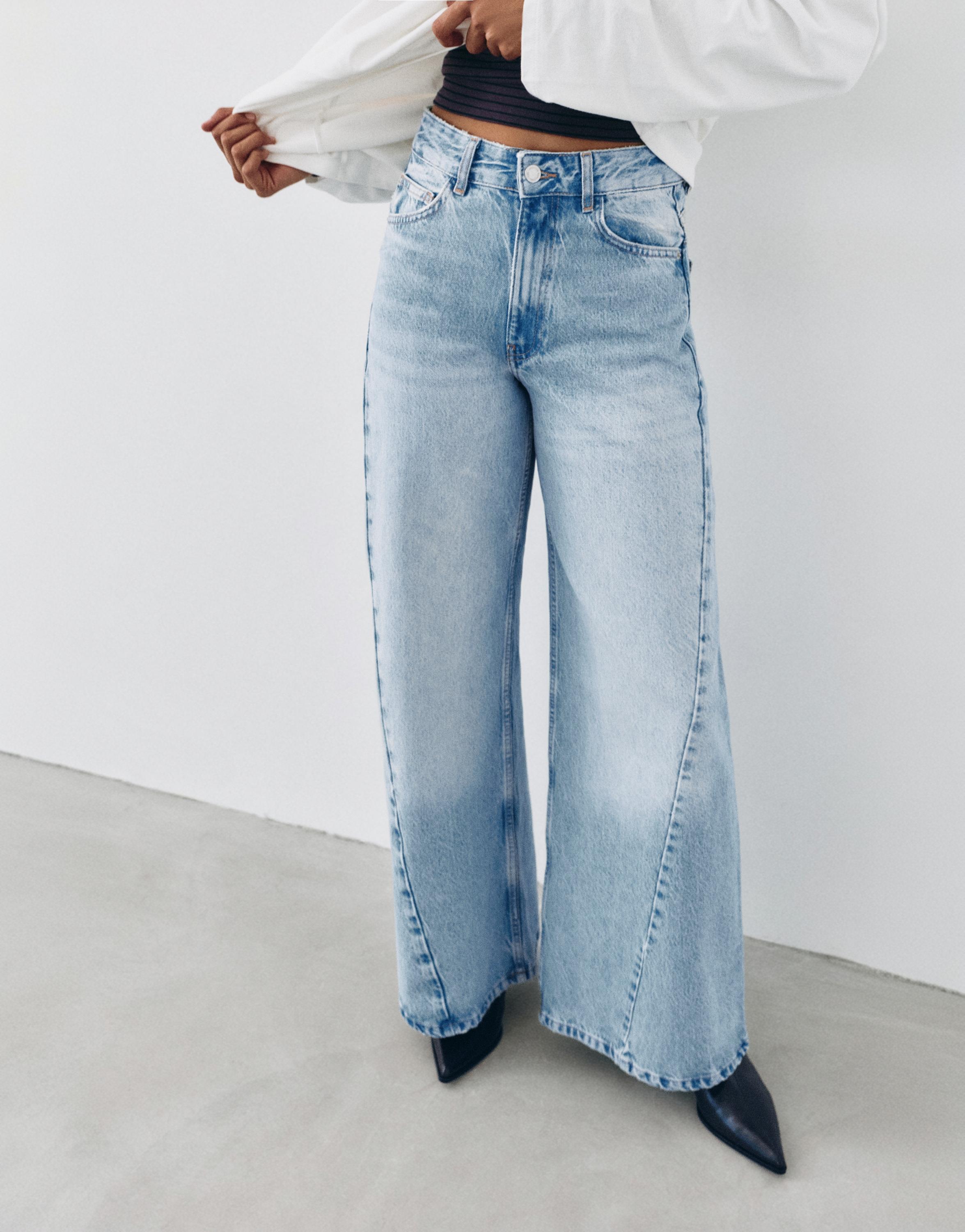 Super wide-leg jeans with belt loops — Pale blue