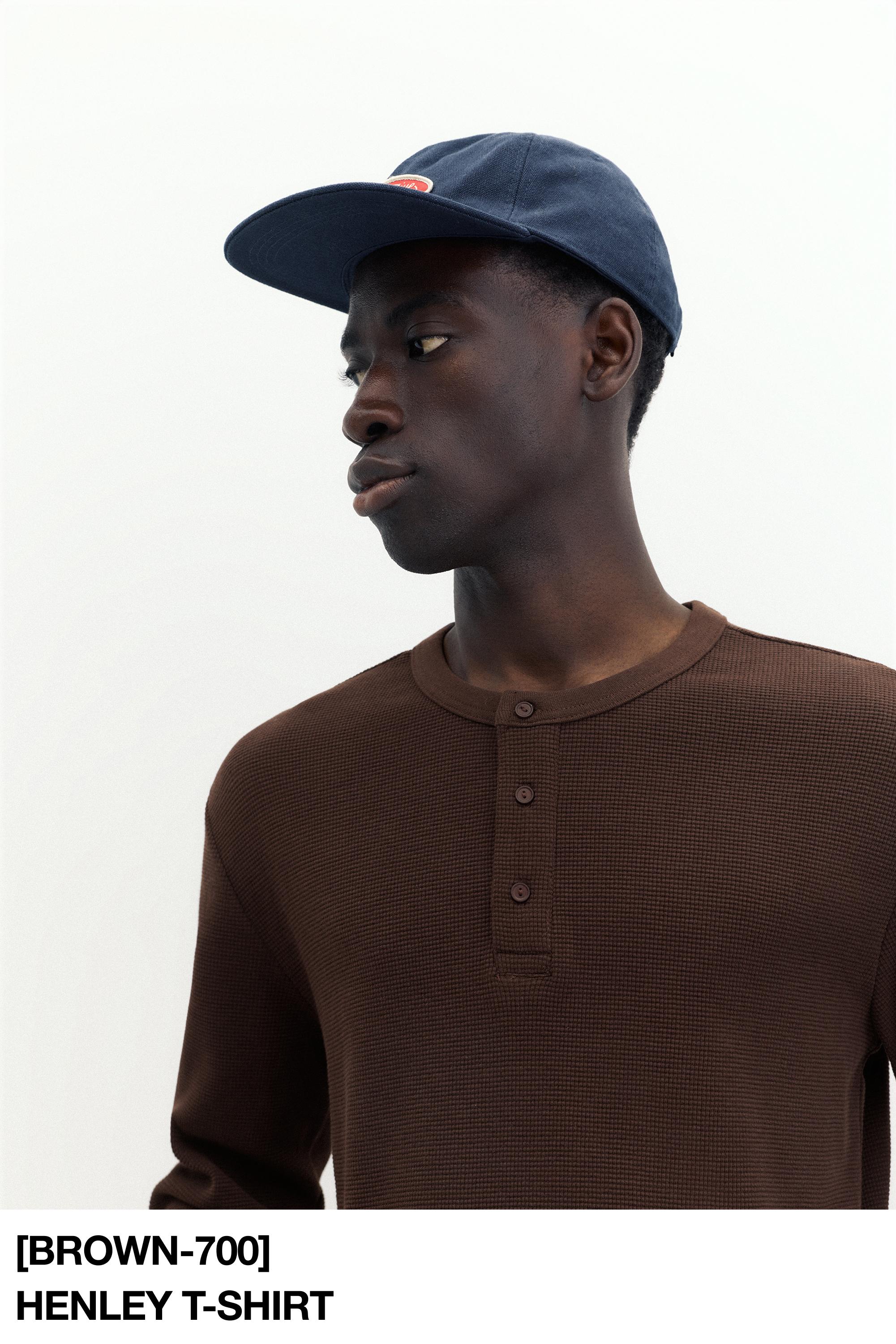 Waffle-knit long sleeve T-shirt — Brown