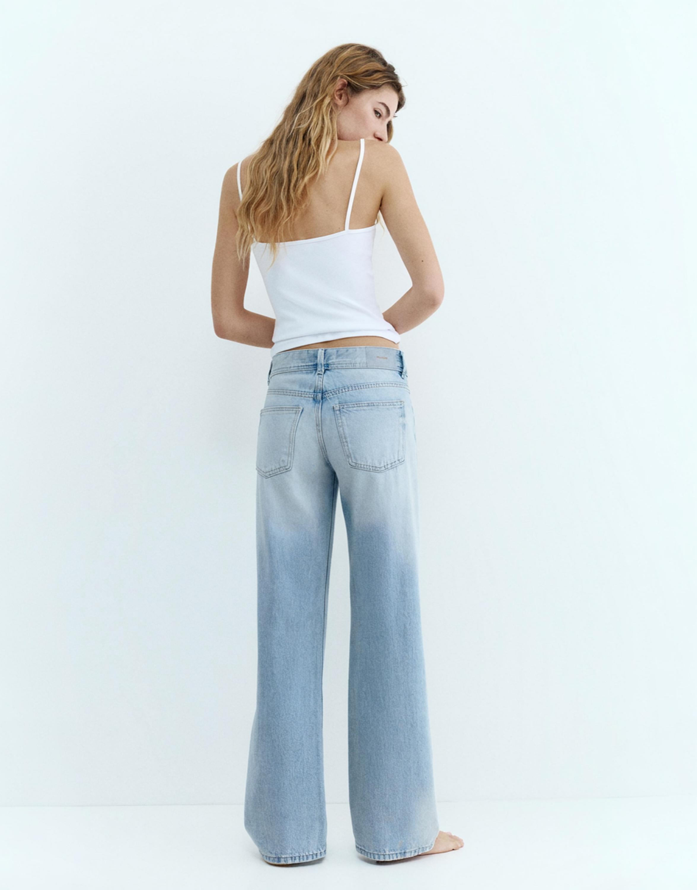 Low-rise straight-leg jeans