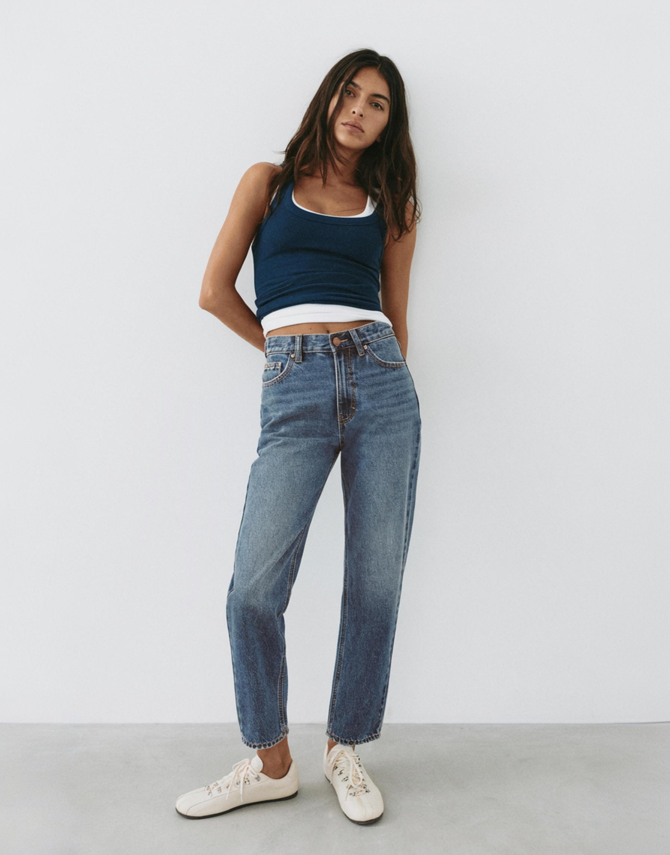 High-waist mom jeans — Dark blue