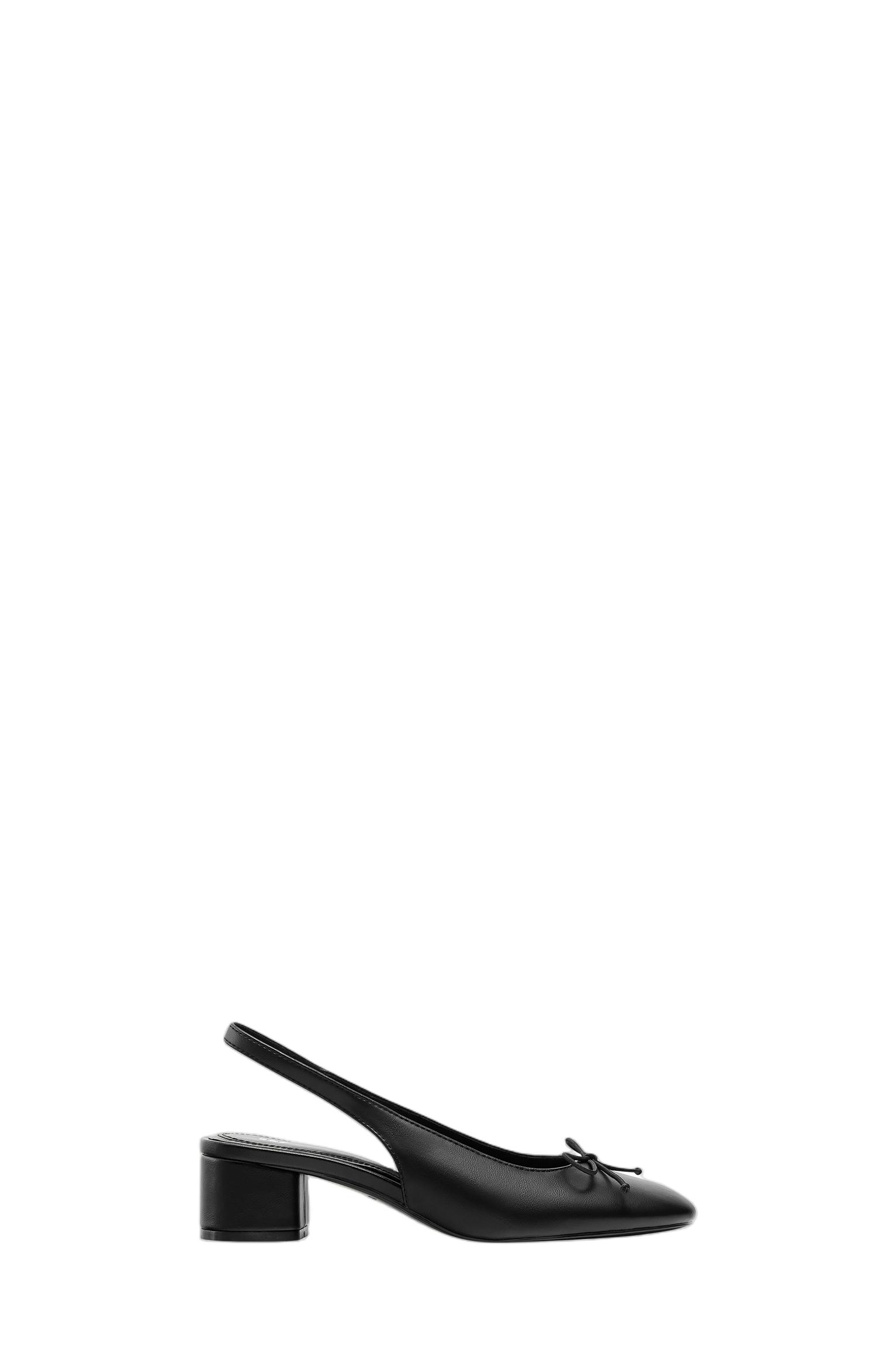 Heeled ballerinas — Black