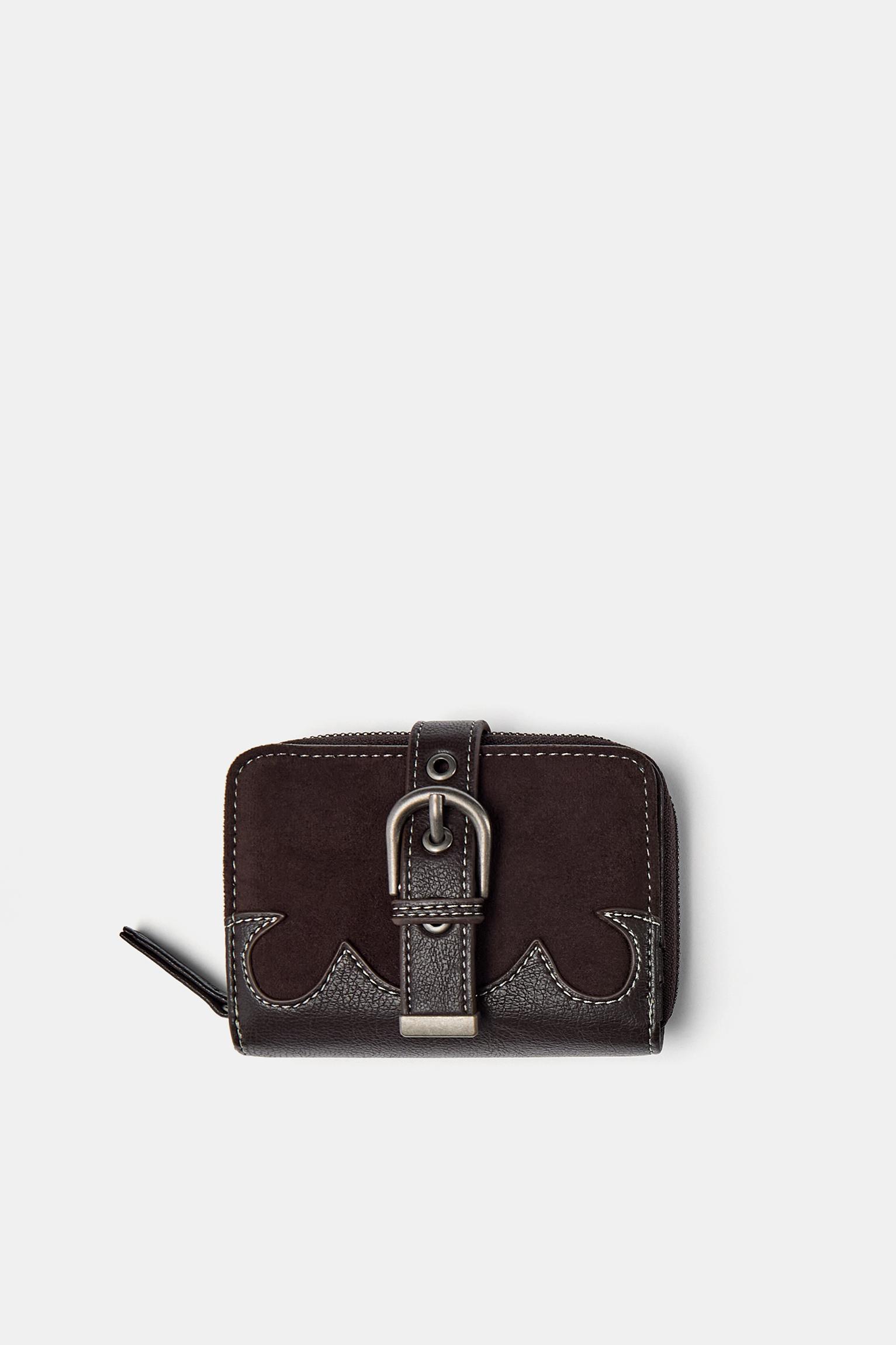 Brieftasche Im Cowboylook Mit Schnalle