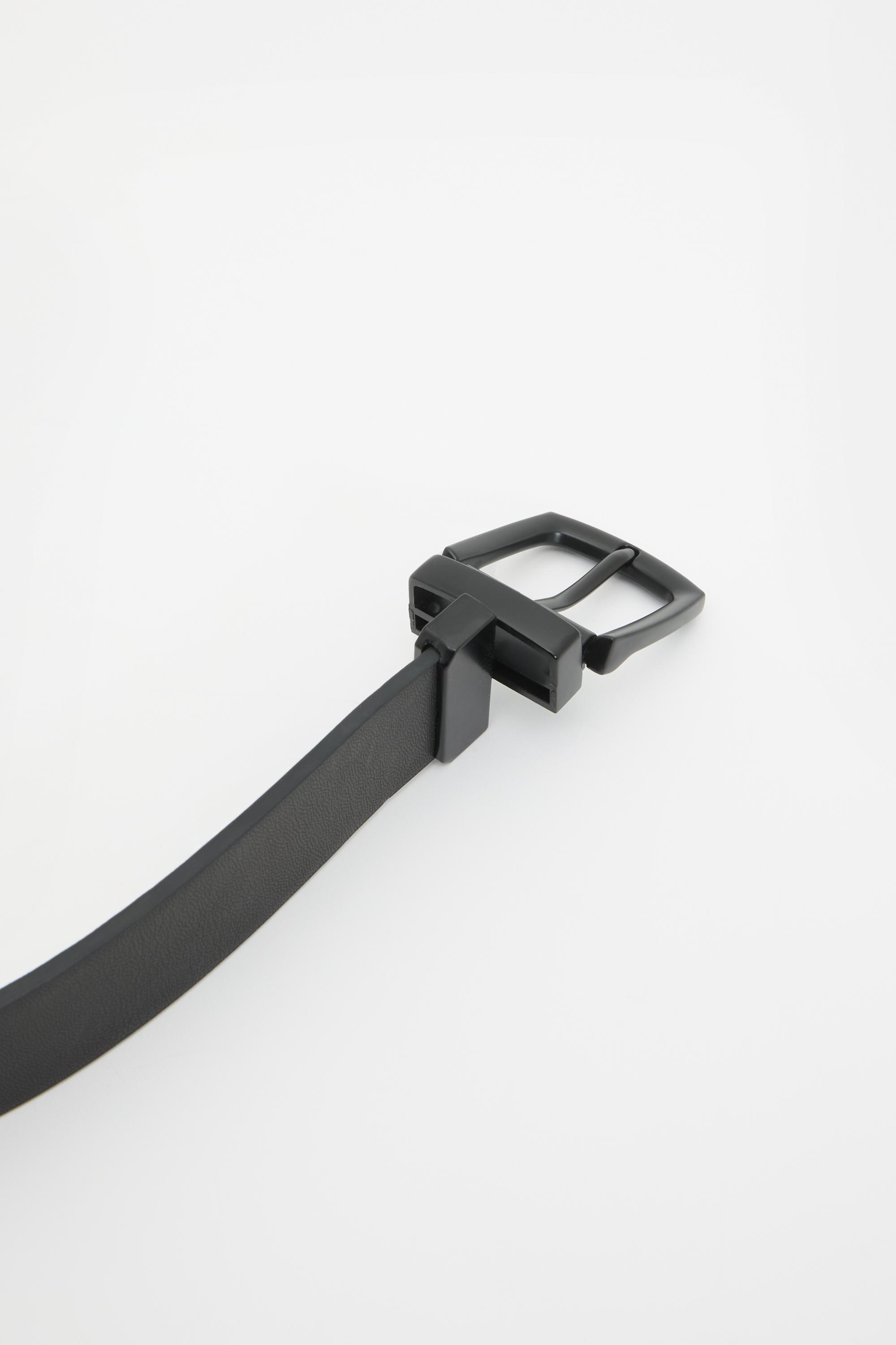 Reversible leather effect belt — Black