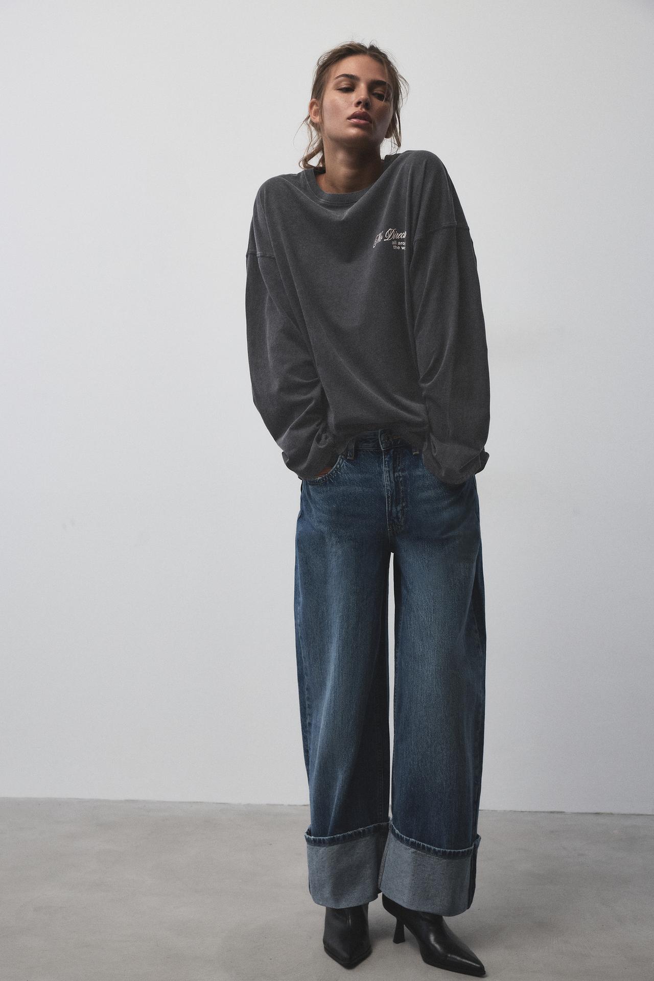 Oversize graphic T-shirt — Black