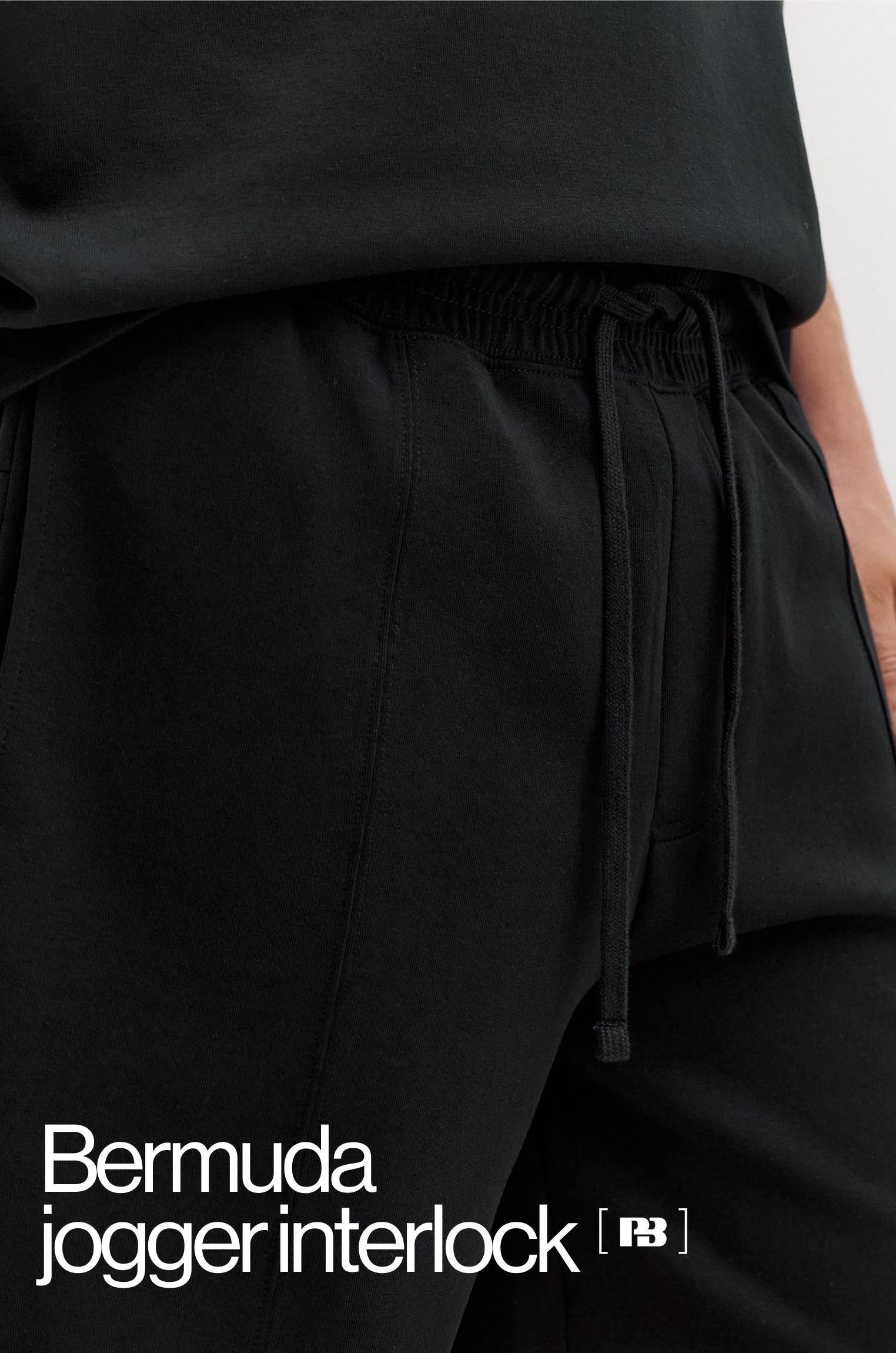 Interlock jogger Bermuda shorts — Black