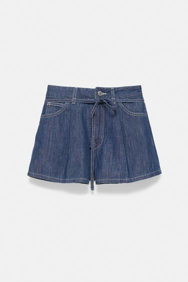 Denim shorts with darts and belt — Navy 5