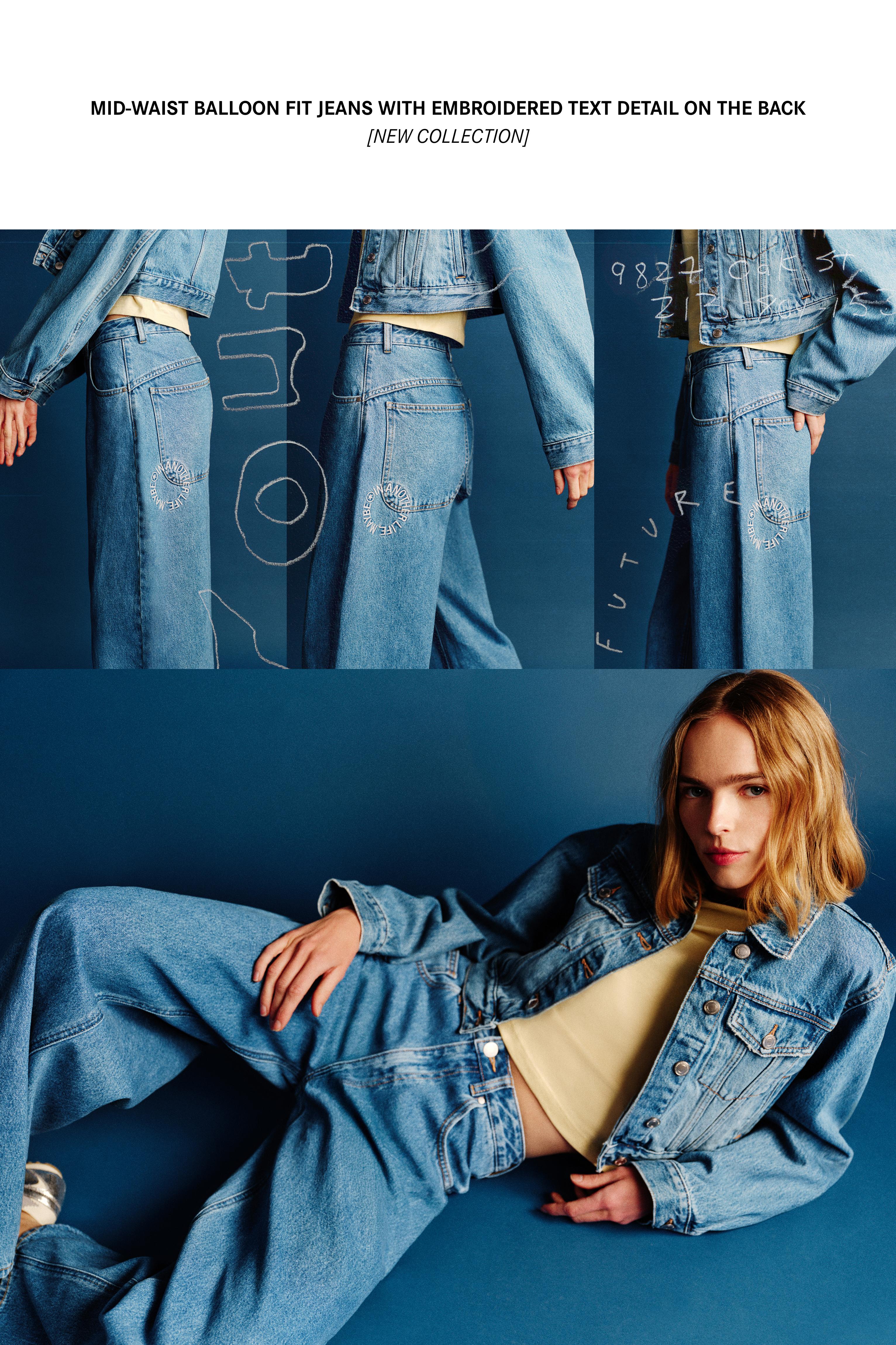 Balloon fit jeans with embroidered text — Medium blue