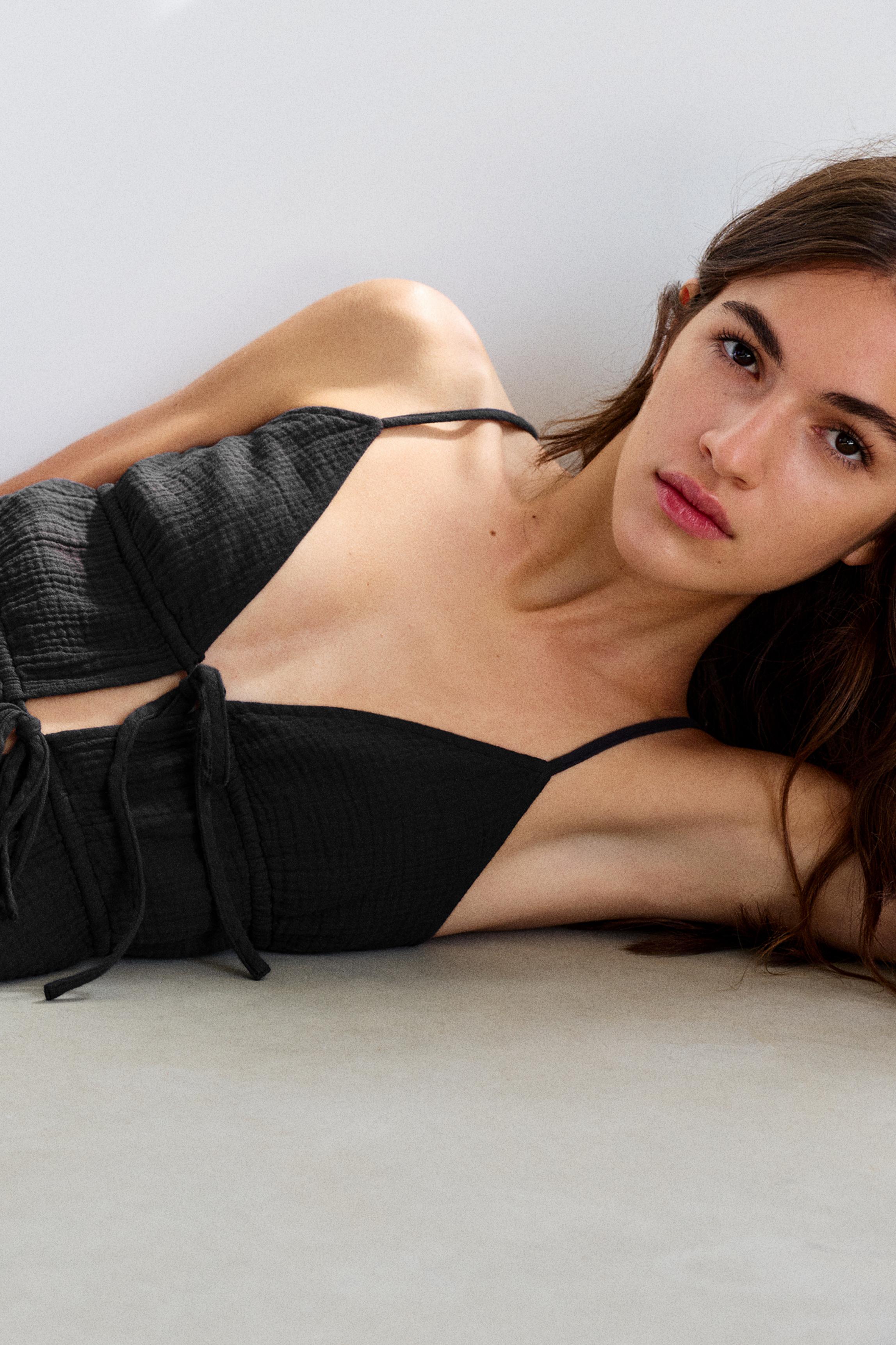 Crepe strappy top — Faded black