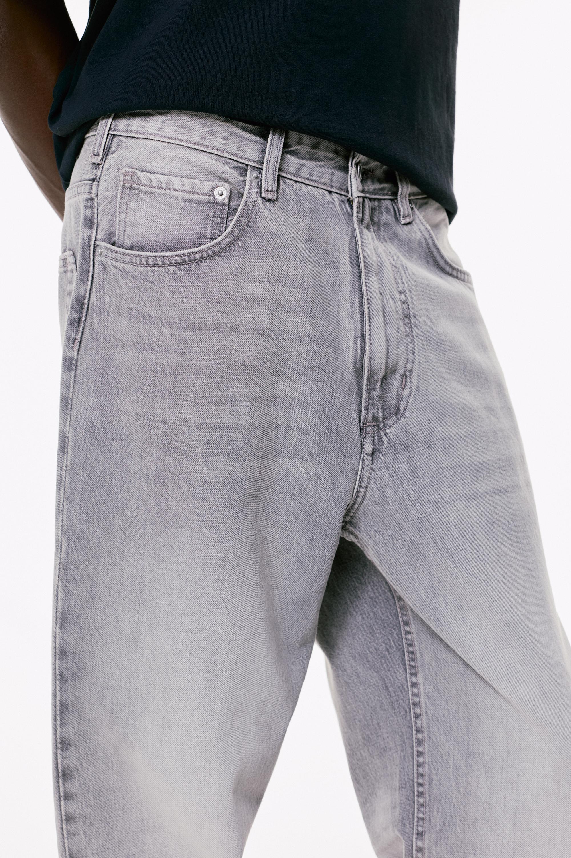 Baggy jeans — Pale grey