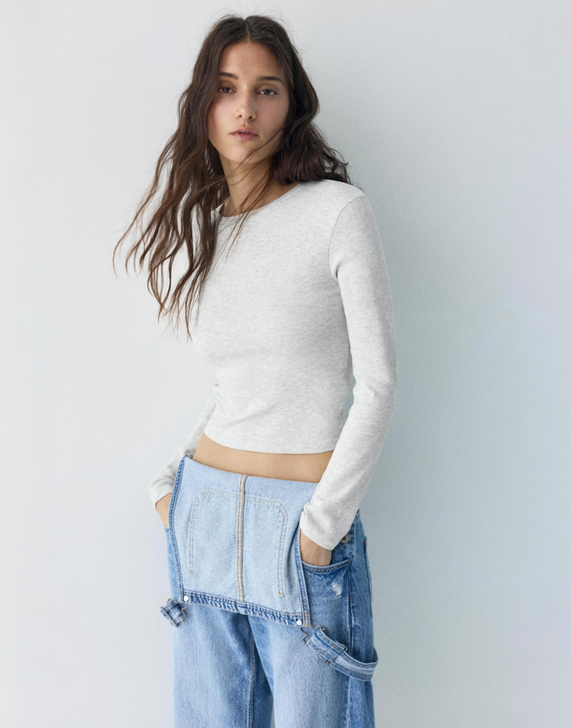 Vücuda oturan uzun kollu t-shirt - Görsel 40