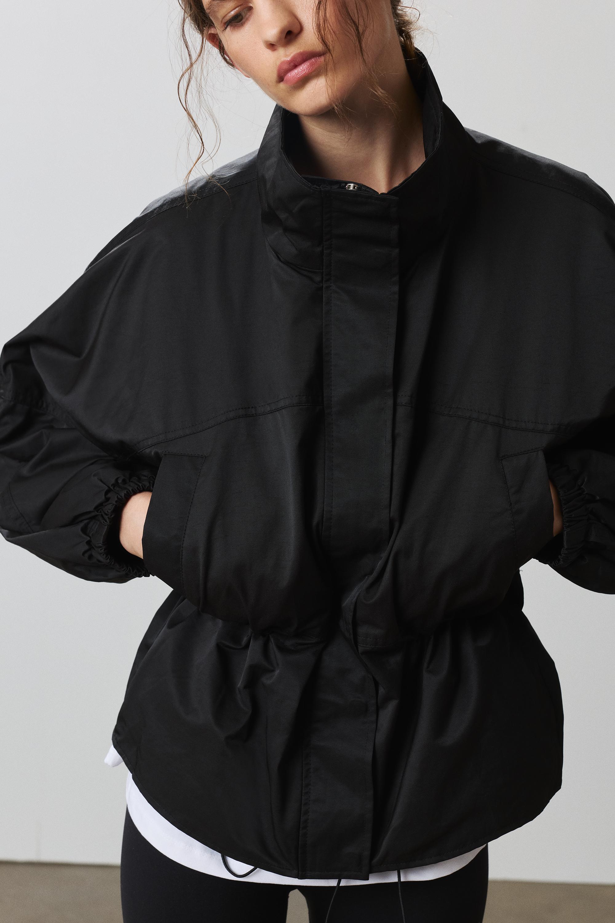 Gathered waist jacket — Black