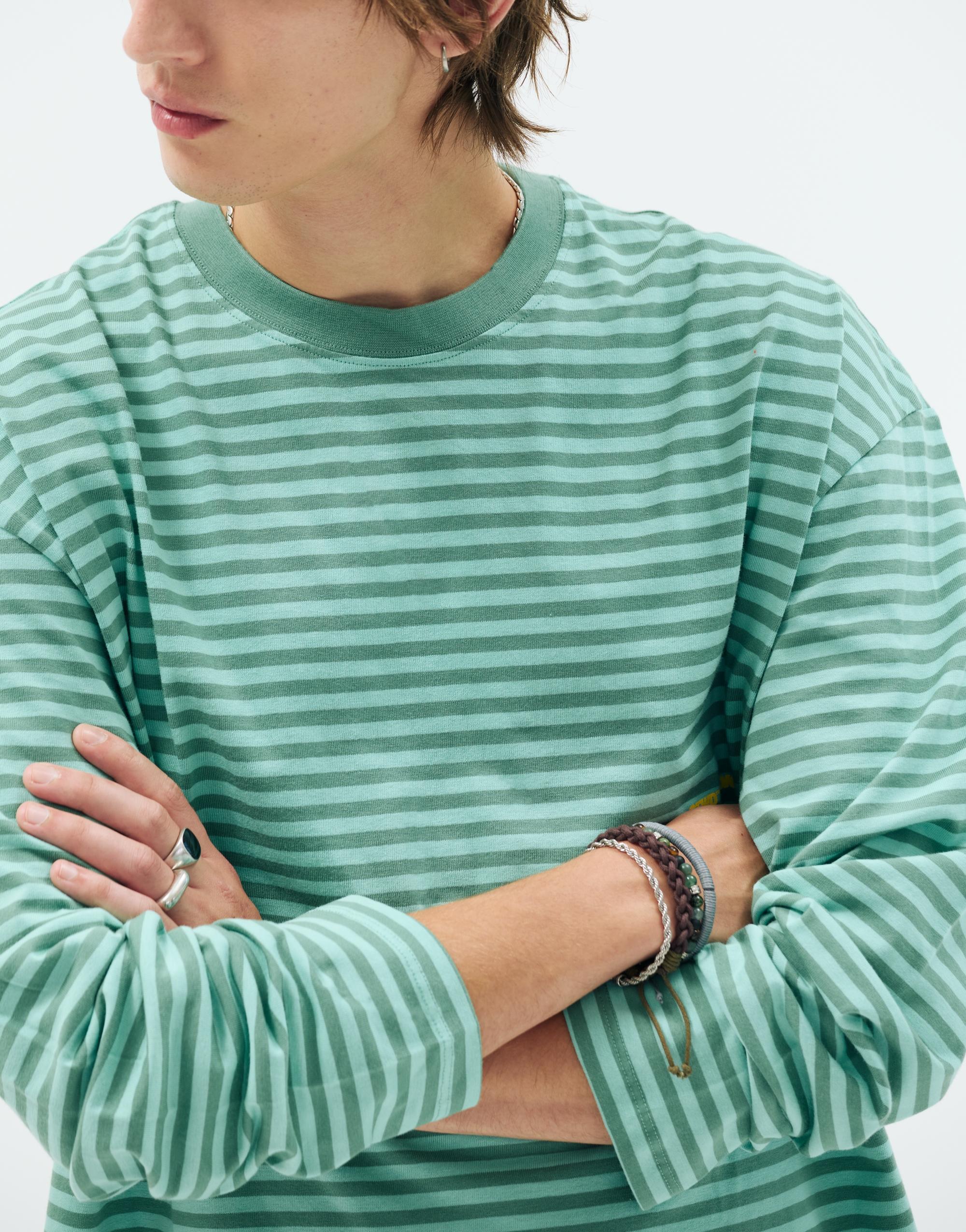 4-pack of bracelets — Others