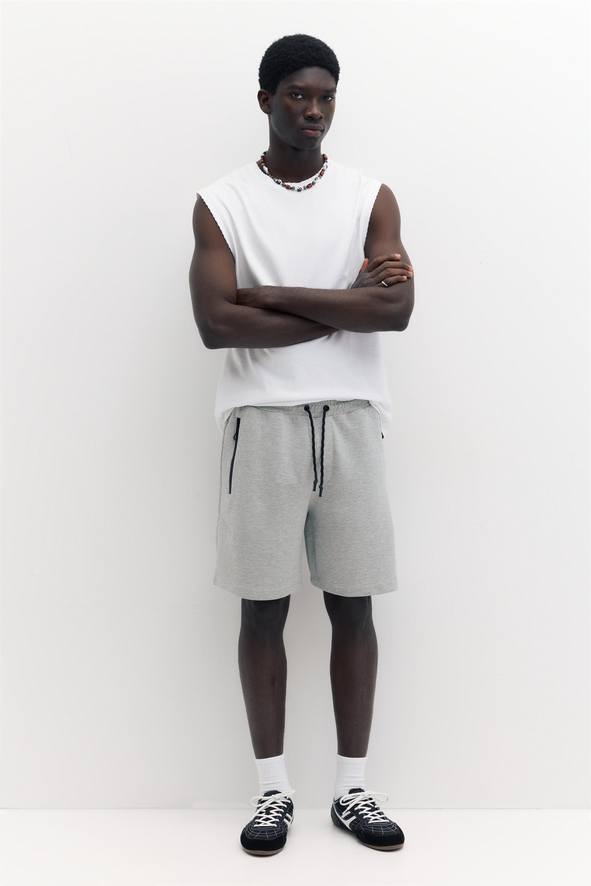 Calções Bermuda Jogger Regular Fit