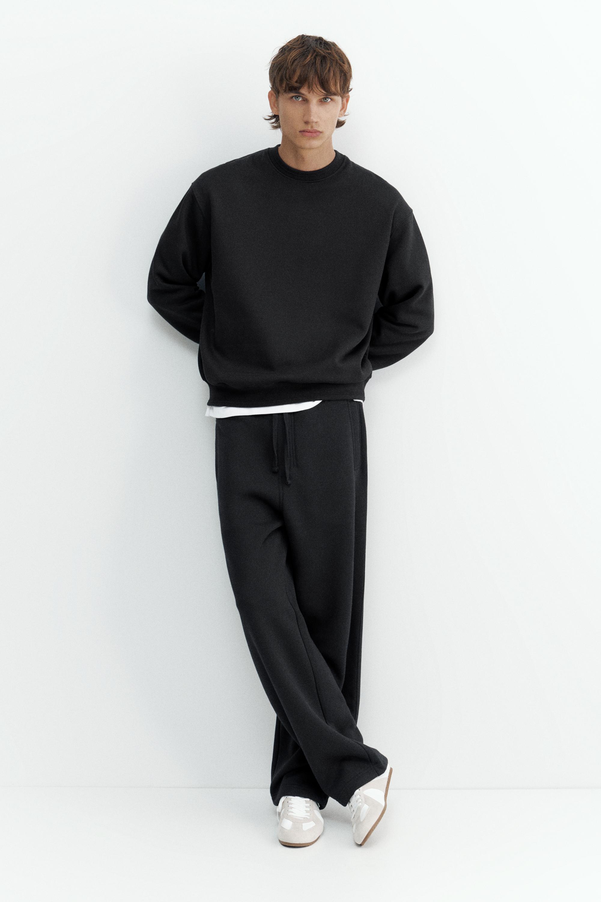Relaxed fit round neck sweatshirt — Black