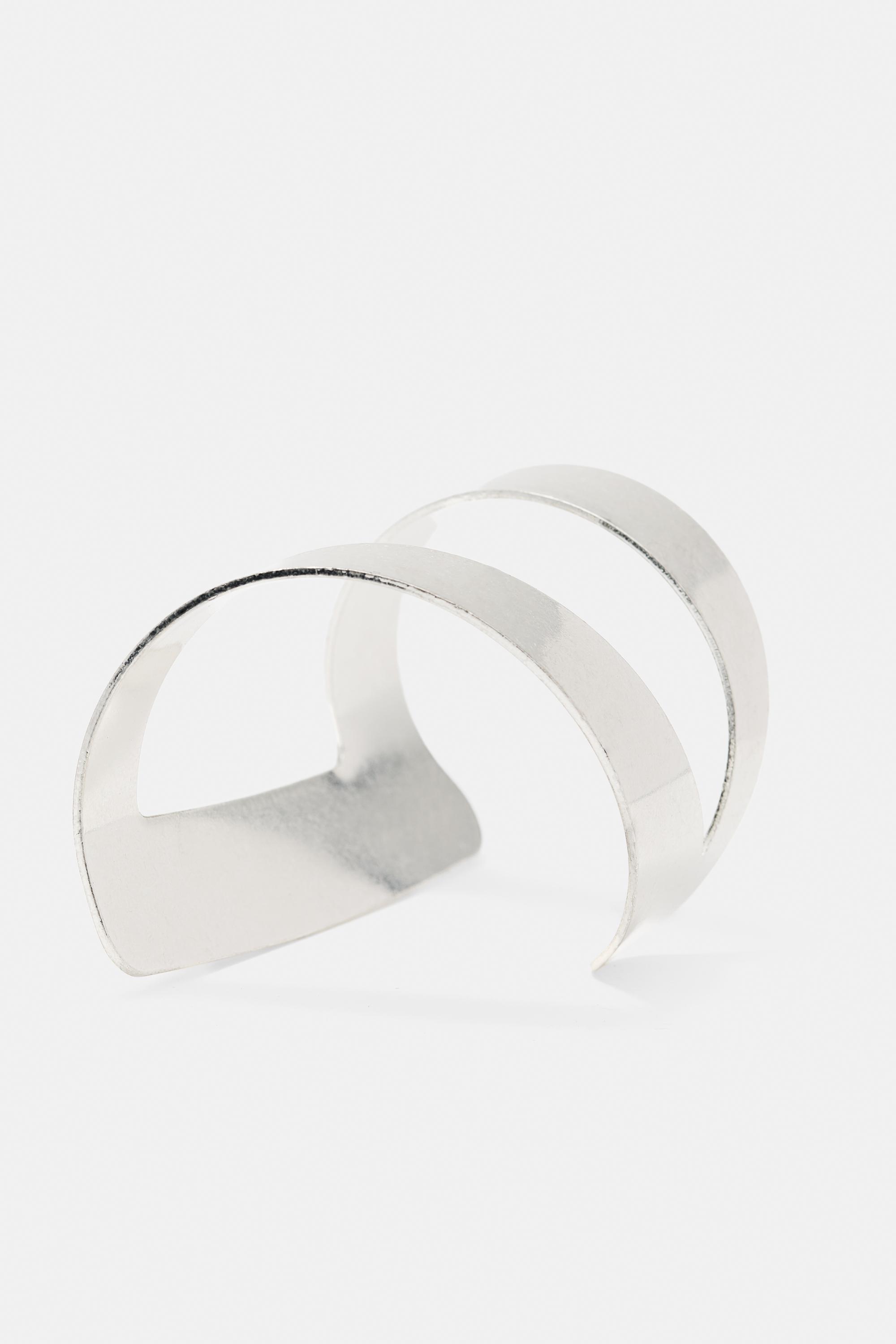 Curved arm cuff — Silver