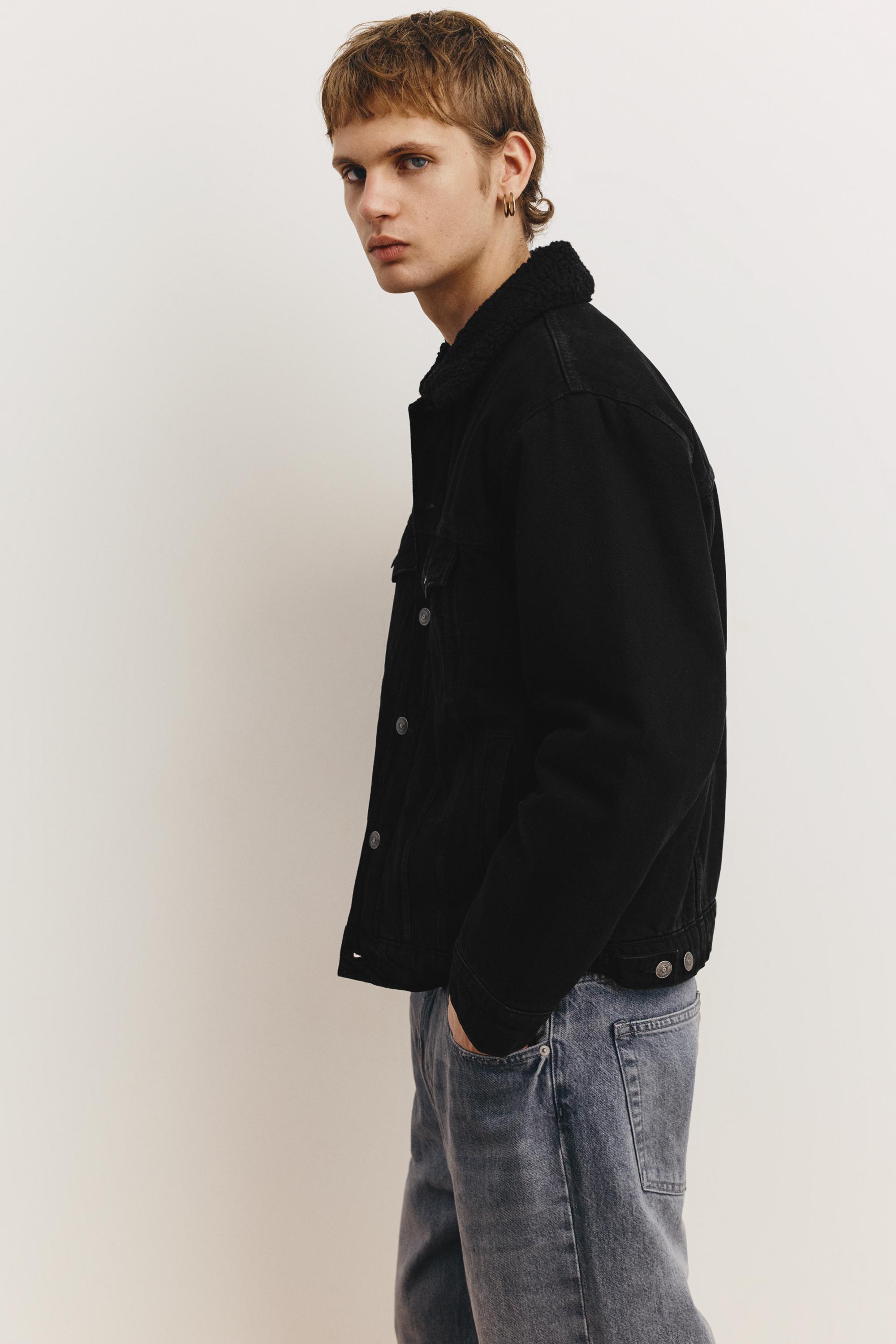 Denim jacket with faux shearling collar — Faded black