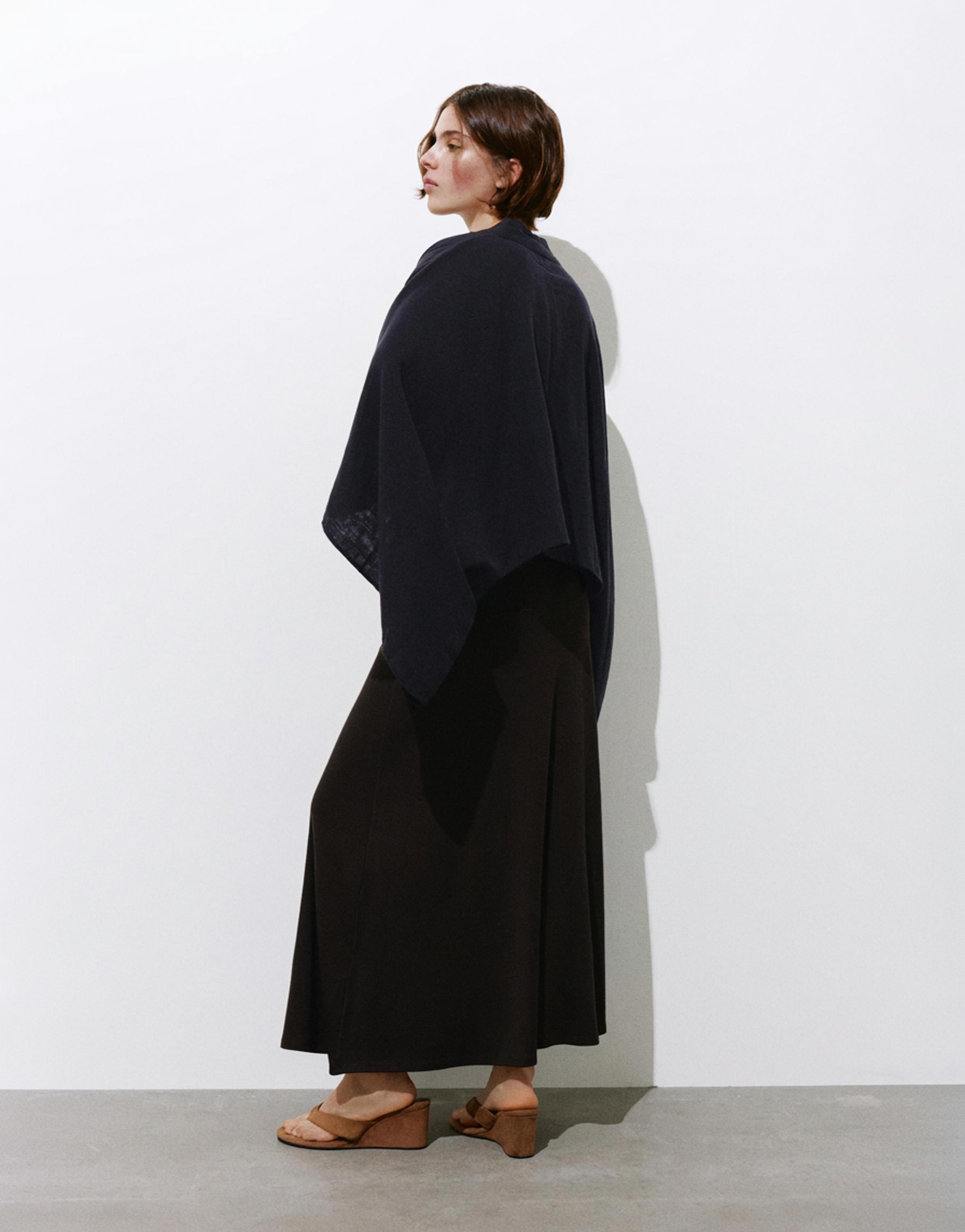 Short chiffon kimono — Black