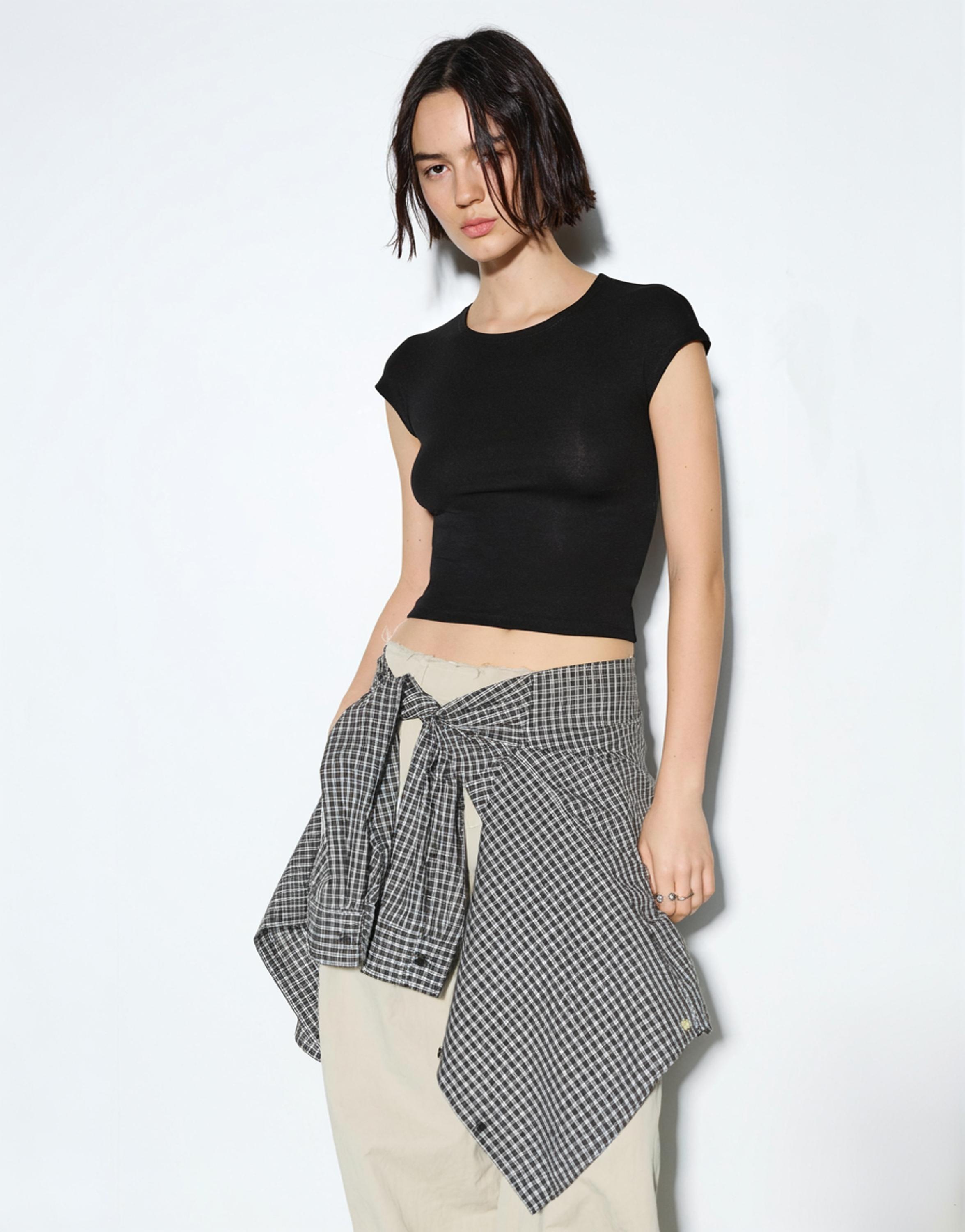 Dar Kesim Kısa Kollu Tişört - Görsel 63