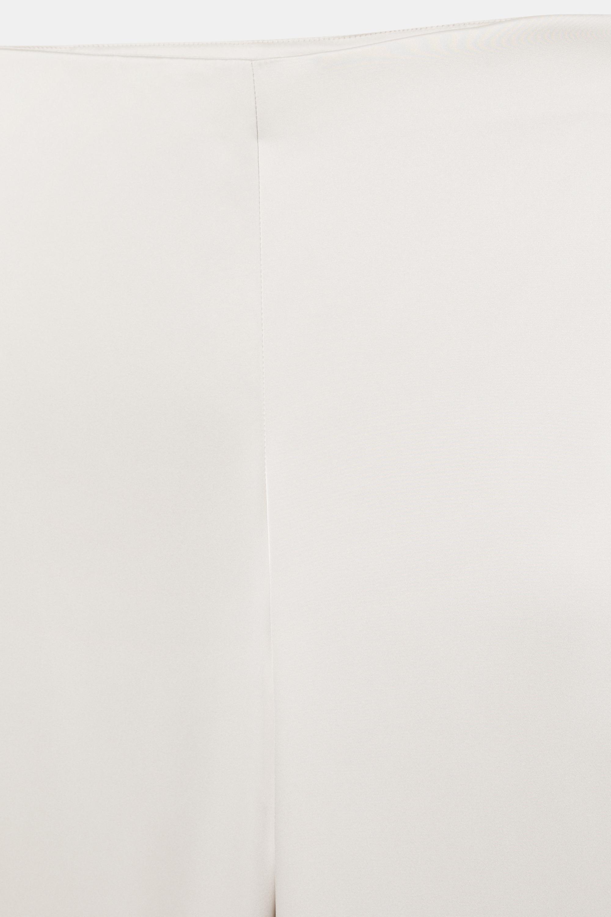 Saten yüzeyli düz kesim pantolon