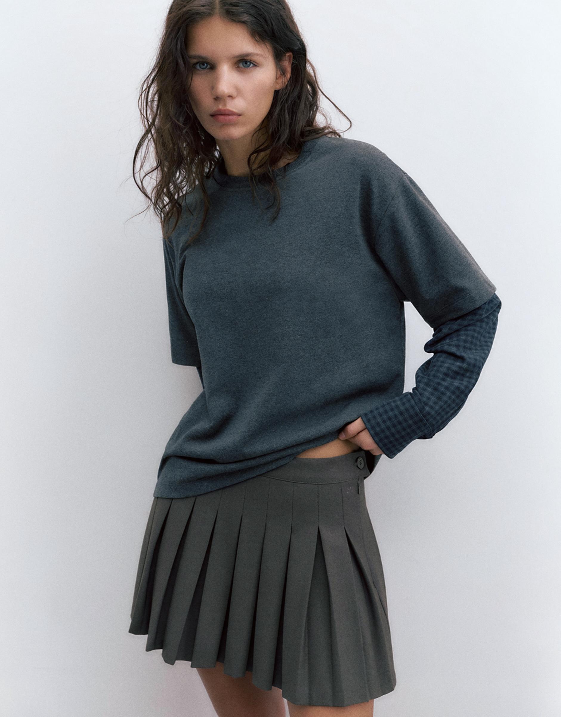 Pleated mini skirt — Grey marl