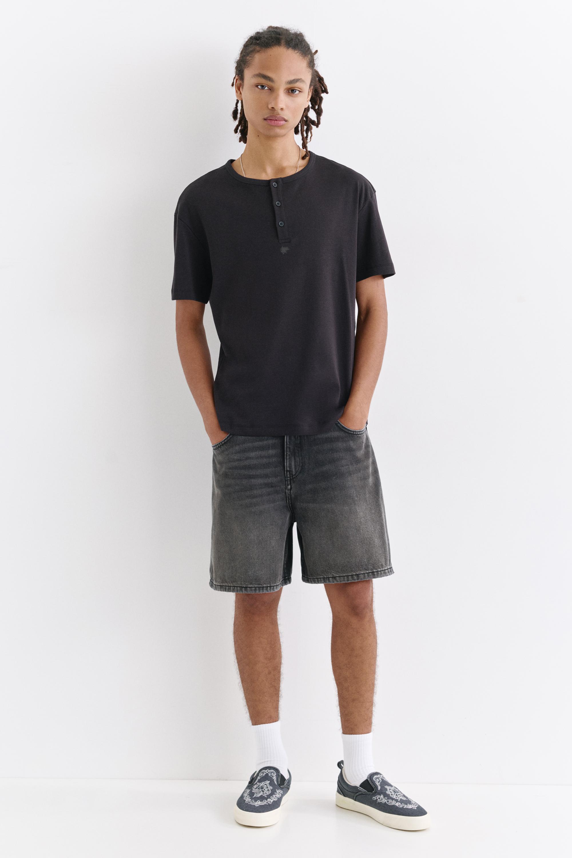 Denim Bermuda shorts — Faded black