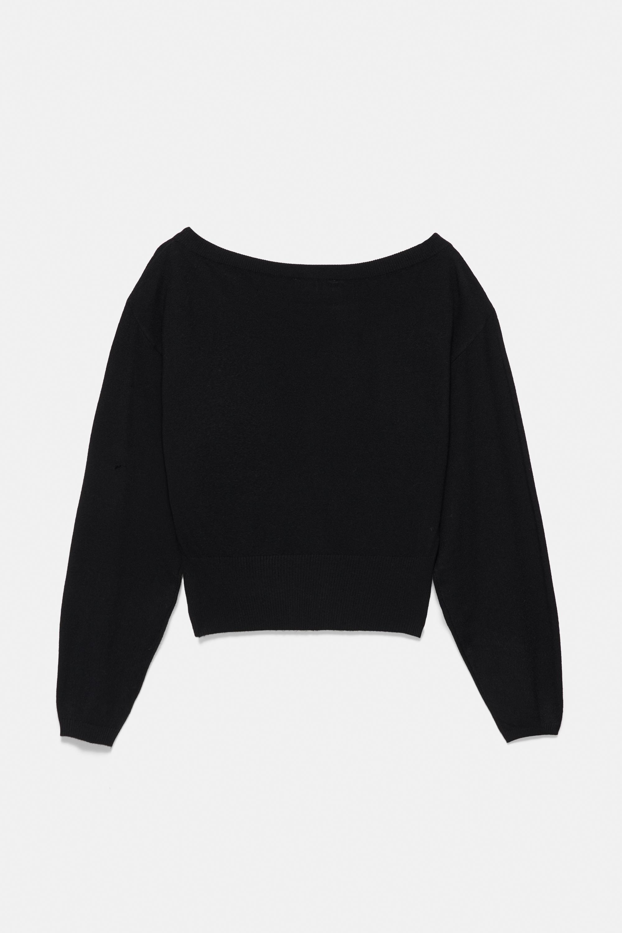 Asymmetric neck jumper — Black